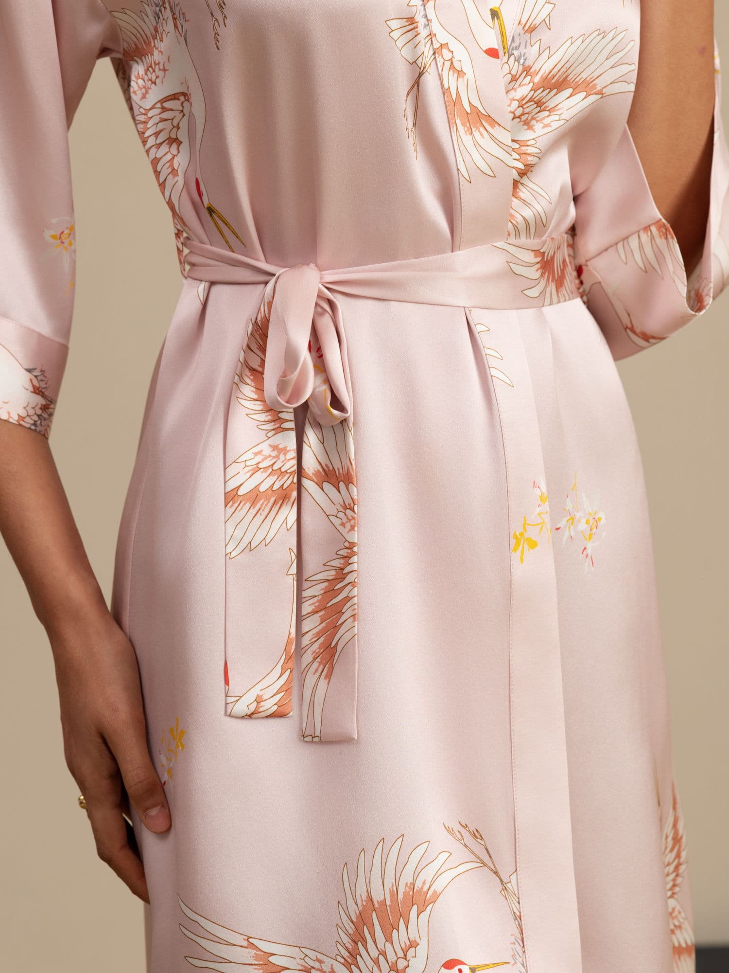 19Momme Seda Pura Kimono Bata Envolvente Con Cinturón para Mujer Estampado de Grulla - Image 12