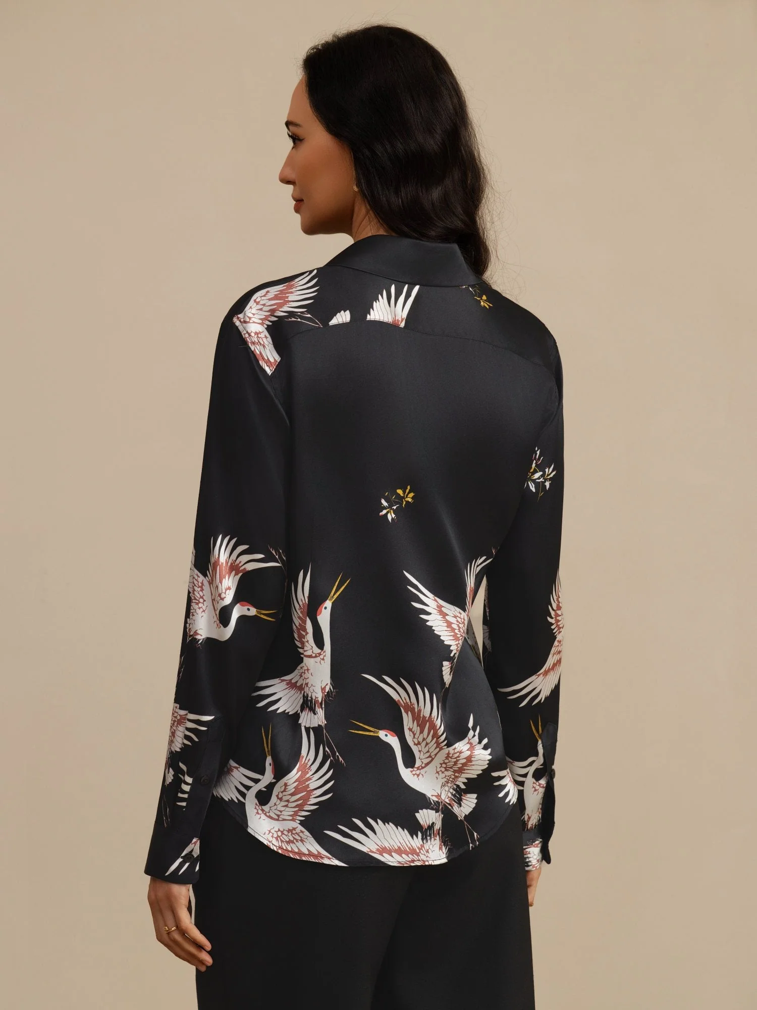Blusa Mujer De Seda Pura 19 Momme Manga Larga Cuello Con Solapa Estampado Grulla Con Botones - Image 10