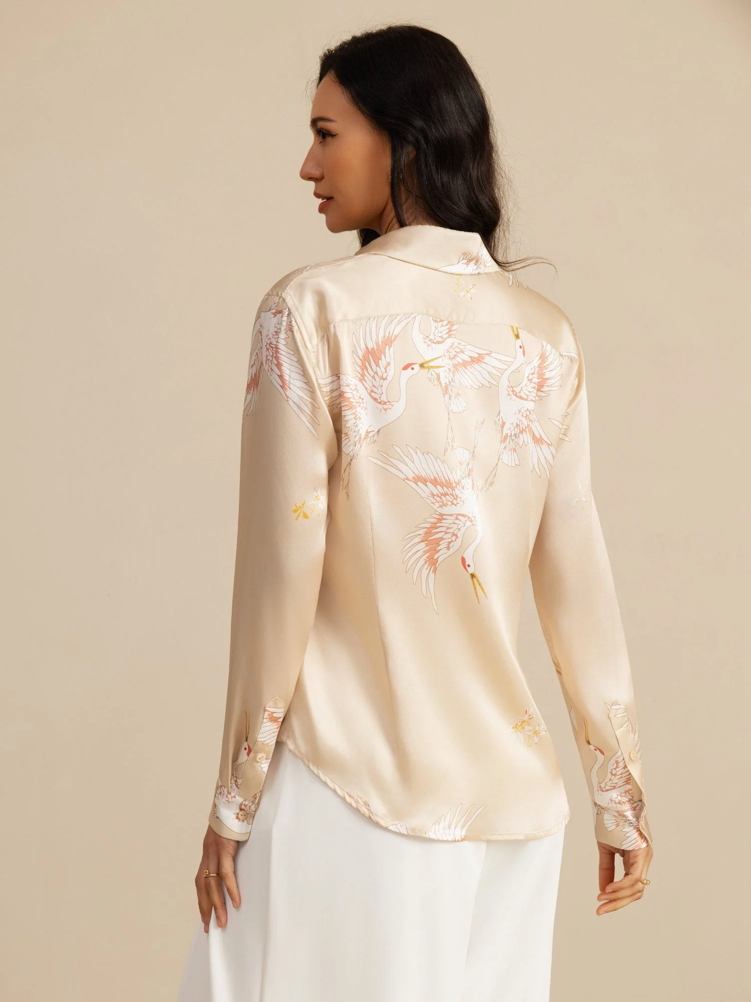 Blusa Mujer De Seda Pura 19 Momme Manga Larga Cuello Con Solapa Estampado Grulla Con Botones - Image 48