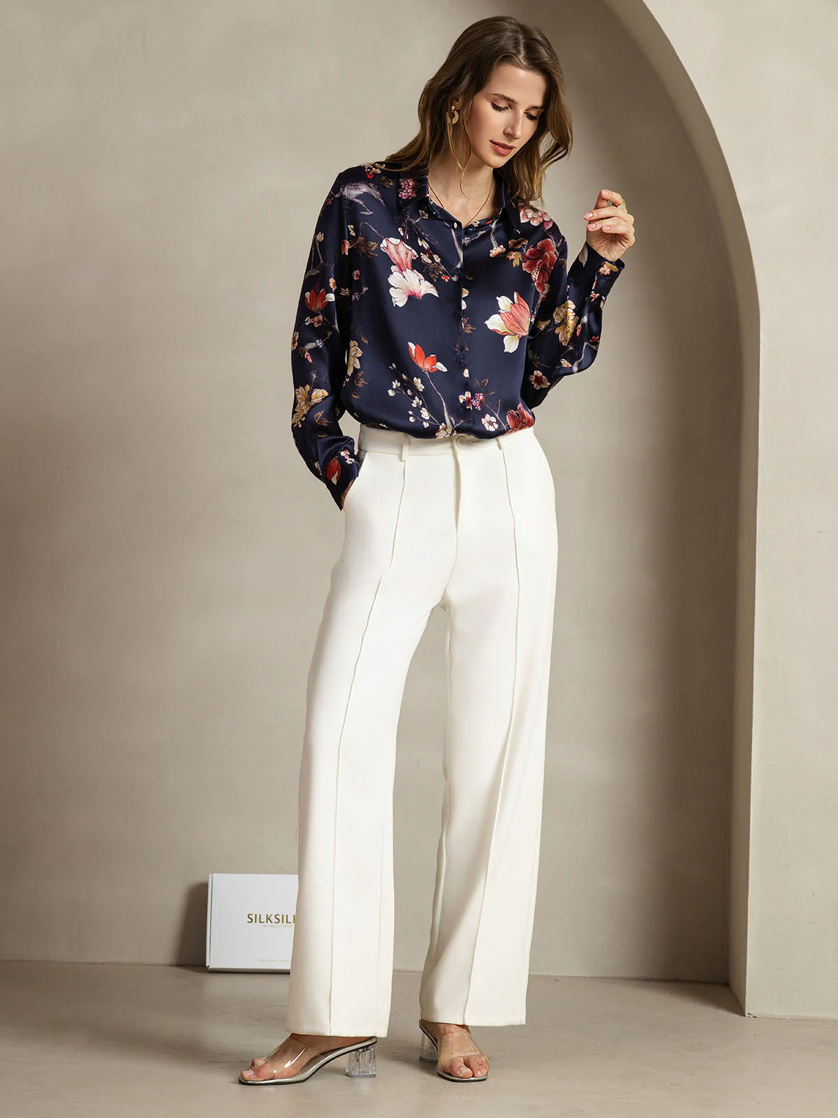 Camisa De Seda 19Momme Mujer Con Estampado Floral Marino Manga Larga Y Cuello Con Solapa - Image 6