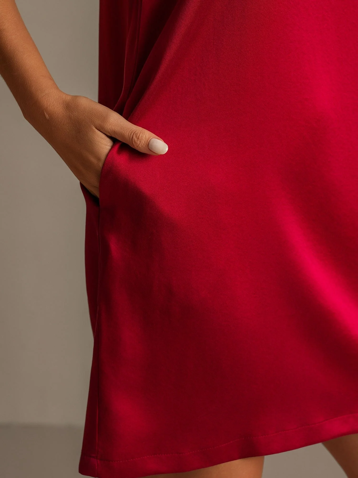 Camisón Corto Sin Mangas De Seda Lavable 19Momme Escote En U Con Bolsillo Lateral - Image 13