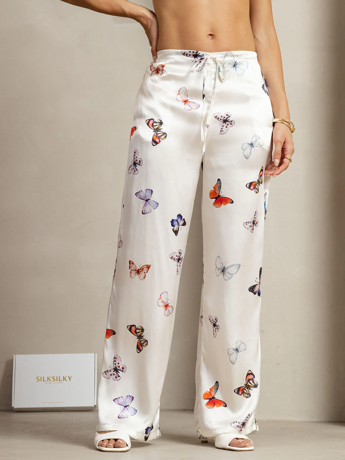 Pantalones De Mujer De Pierna Ancha De Seda 19Momme Blancos Con Estampado De Mariposas Y Bolsillos Laterales - Image 3