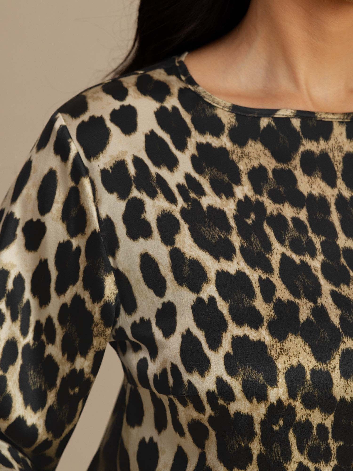 19Momme Seda Mujer Estampado Leopardo Cuello Barco Manga Larga Blusa - Image 6