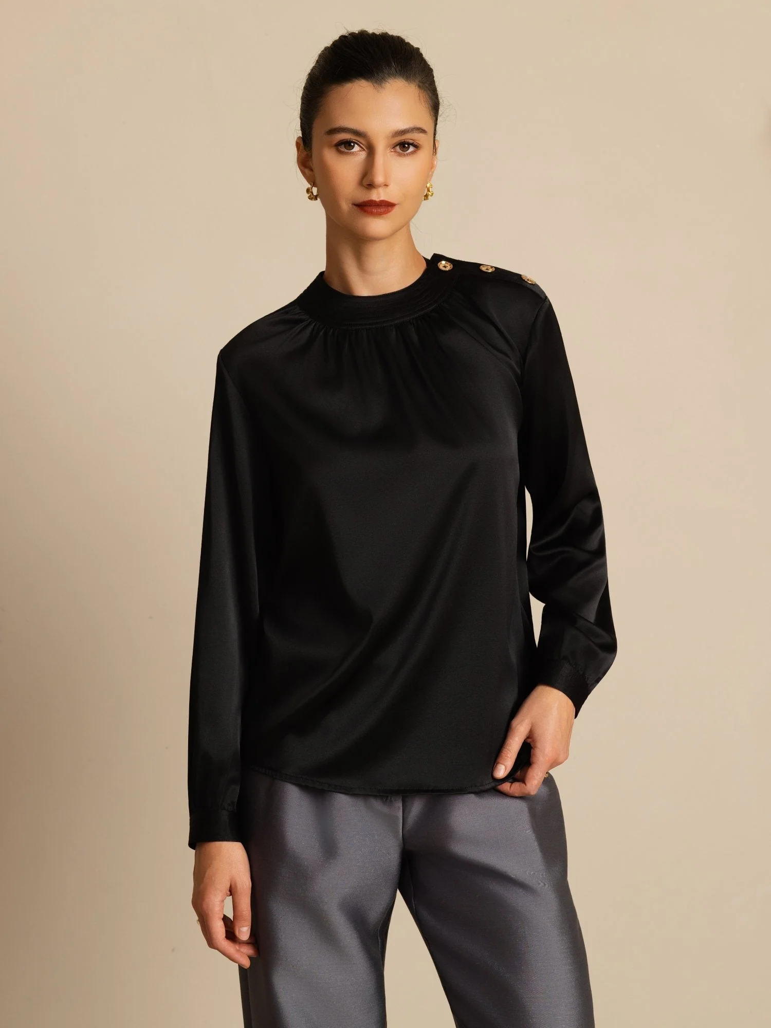 Blusa de Seda 19Momme para Mujer con Cuello Fruncido y Mangas Largas - Image 18