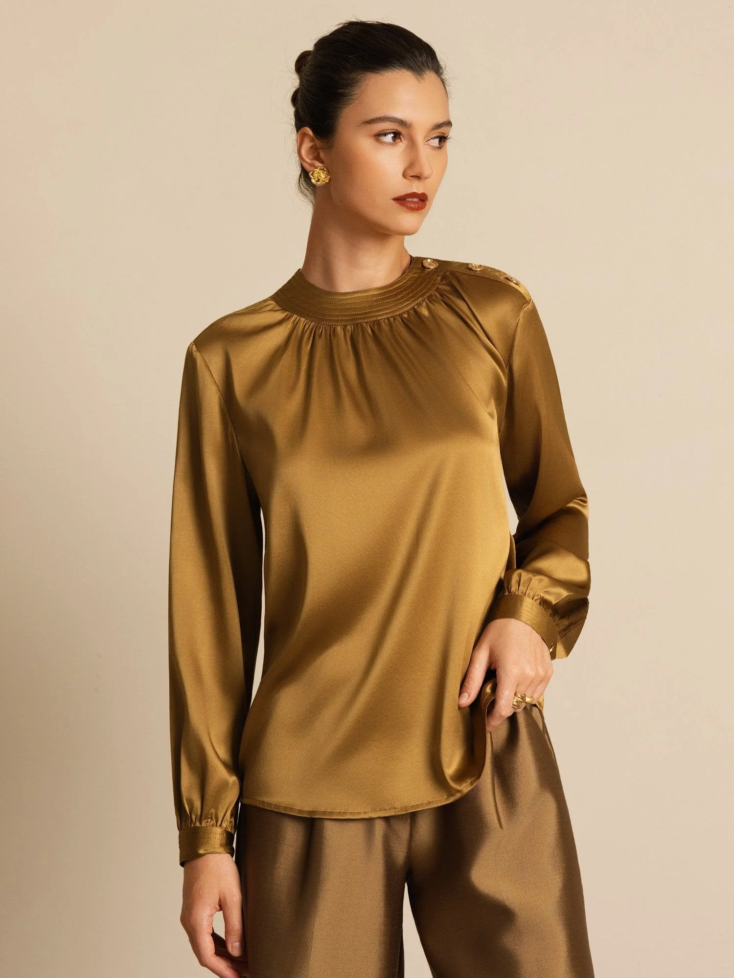 Blusa de Seda 19Momme para Mujer con Cuello Fruncido y Mangas Largas - Image 24