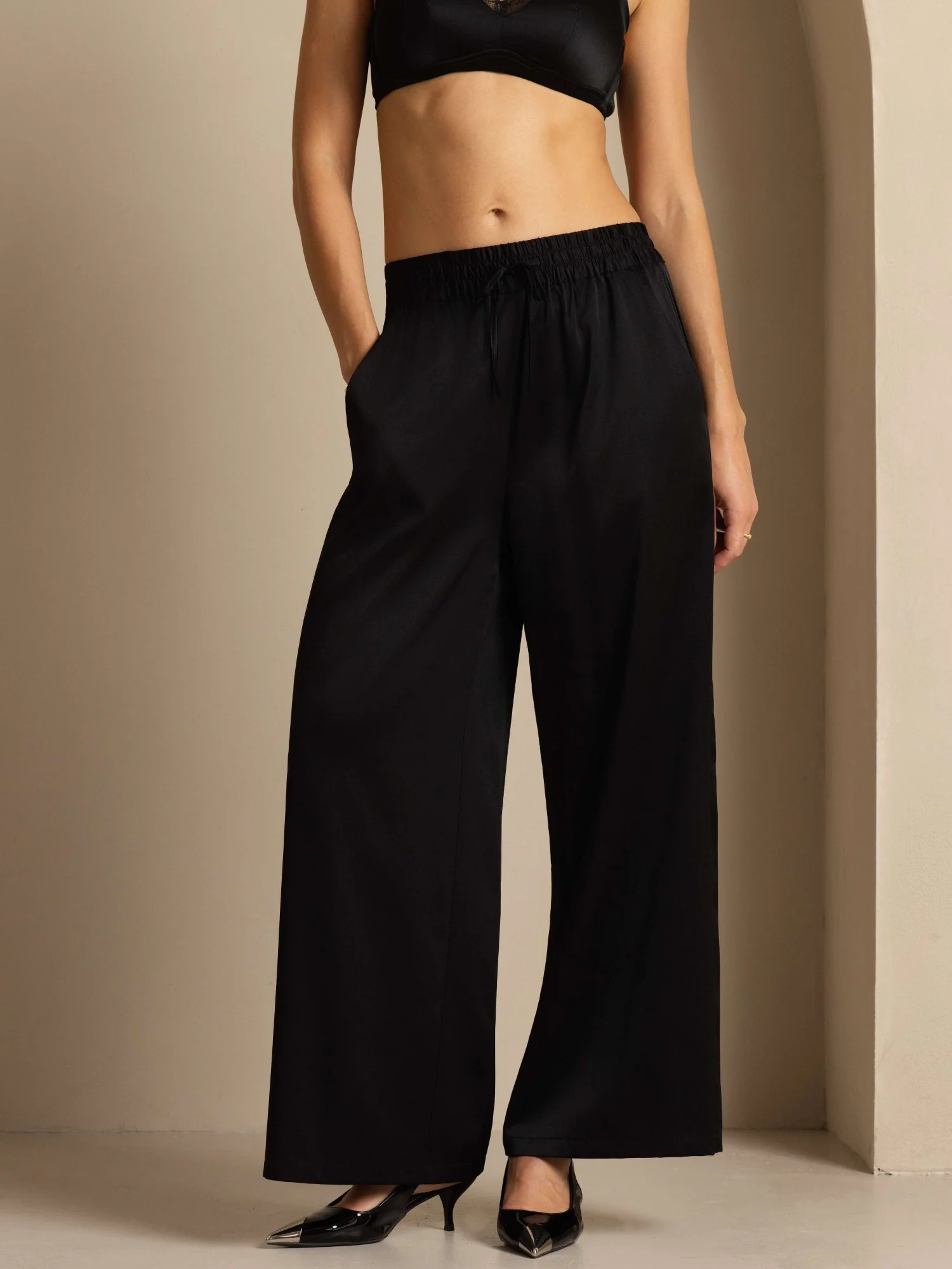 Pantalones Mujer de Cintura Alta Pierna Ancha en Seda 19Momme con Cintura Fruncida con Cordón - Image 10