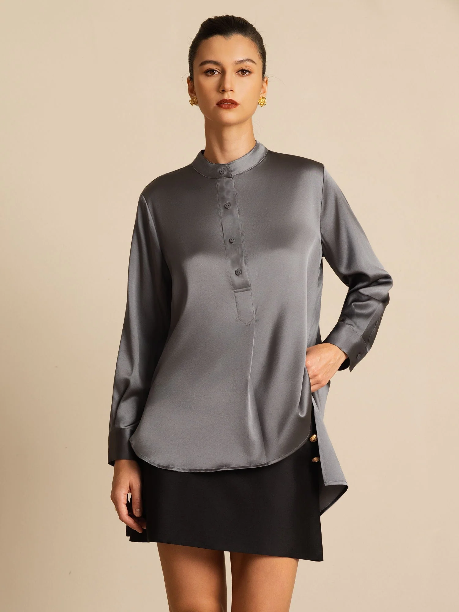 Blusa de mujer de seda 19Momme con Stand Collar High-Low y detalles de botones - Image 23
