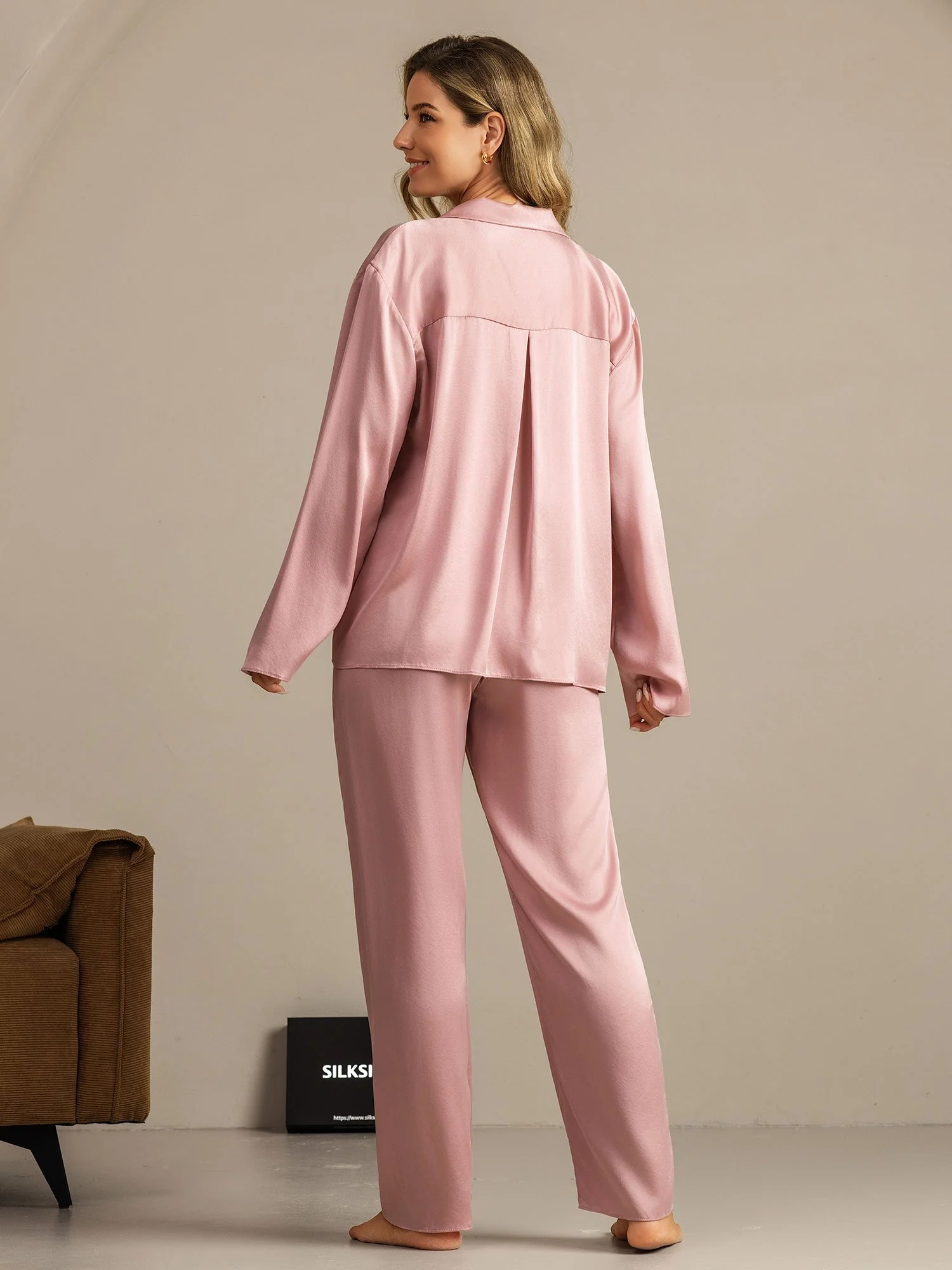 19Momme Seda Lavable Manga Larga Cuello Notch Conjunto de Pijama para Mujer - Image 18