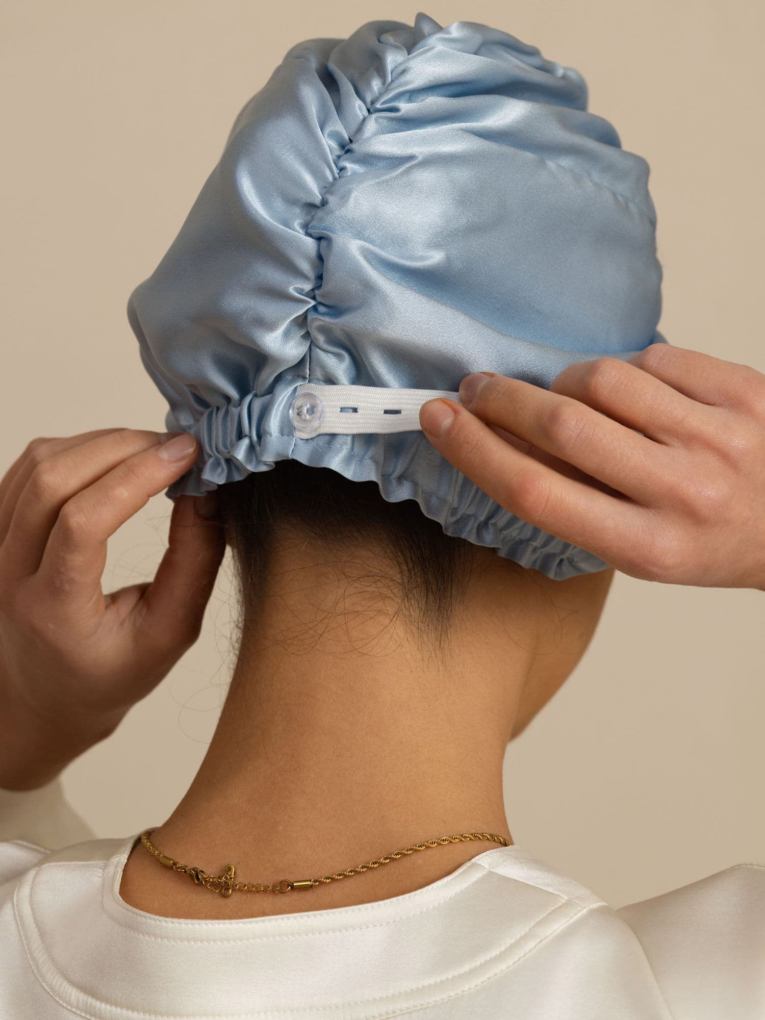 Gorro para el cabello de seda pura de 22Momme con nudo frontal y botón ajustable - Image 12