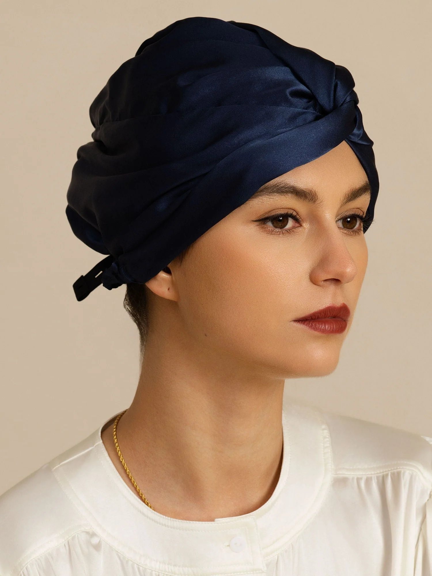 Gorro para el cabello de seda pura de 22Momme con nudo frontal y botón ajustable - Image 18
