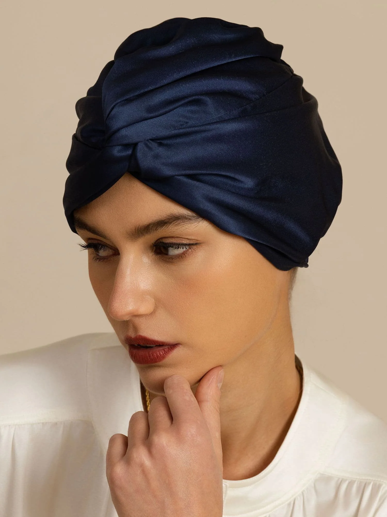 Gorro para el cabello de seda pura de 22Momme con nudo frontal y botón ajustable - Image 22
