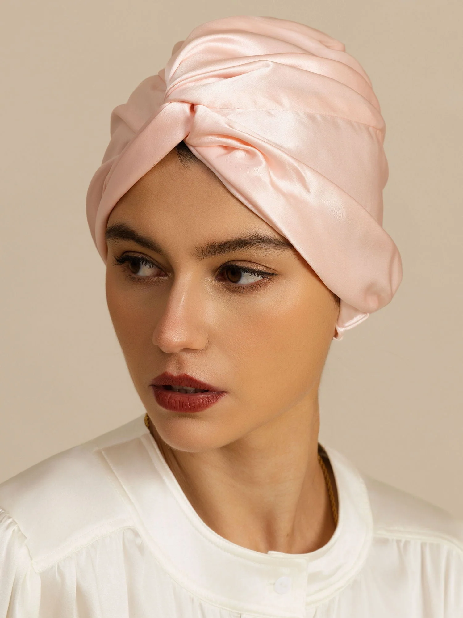 Gorro para el cabello de seda pura de 22Momme con nudo frontal y botón ajustable - Image 24