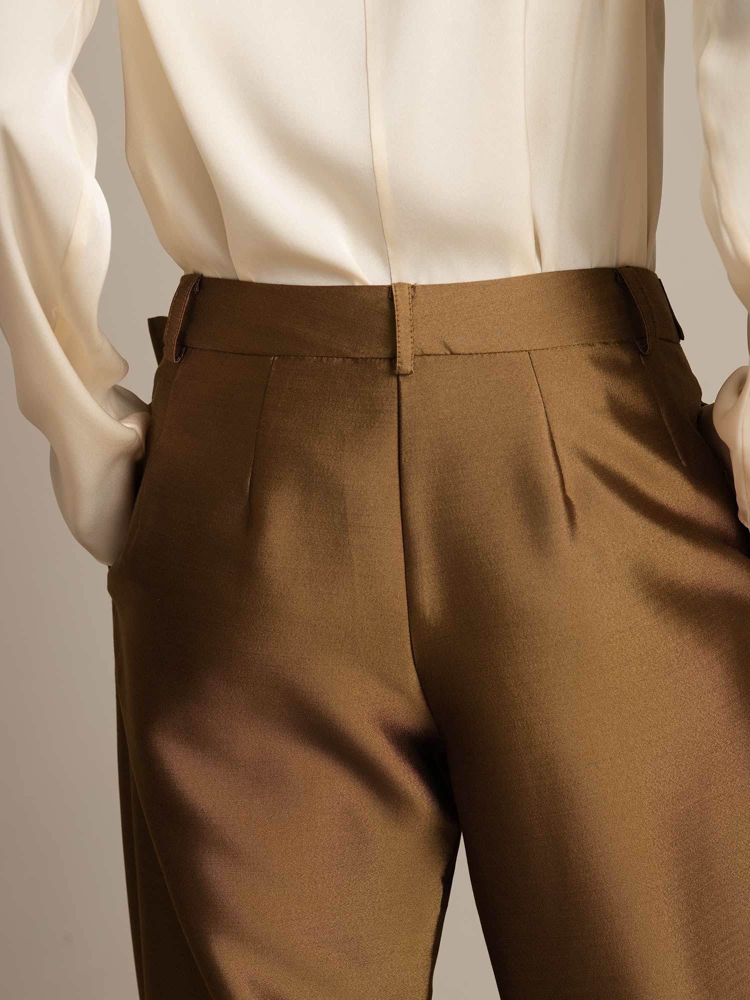 Pantalones de Mujer Cropped Tapered de Cintura Alta en Mezcla de Seda-Lana 32Momme con Diseño de Cintura Atada - Image 20