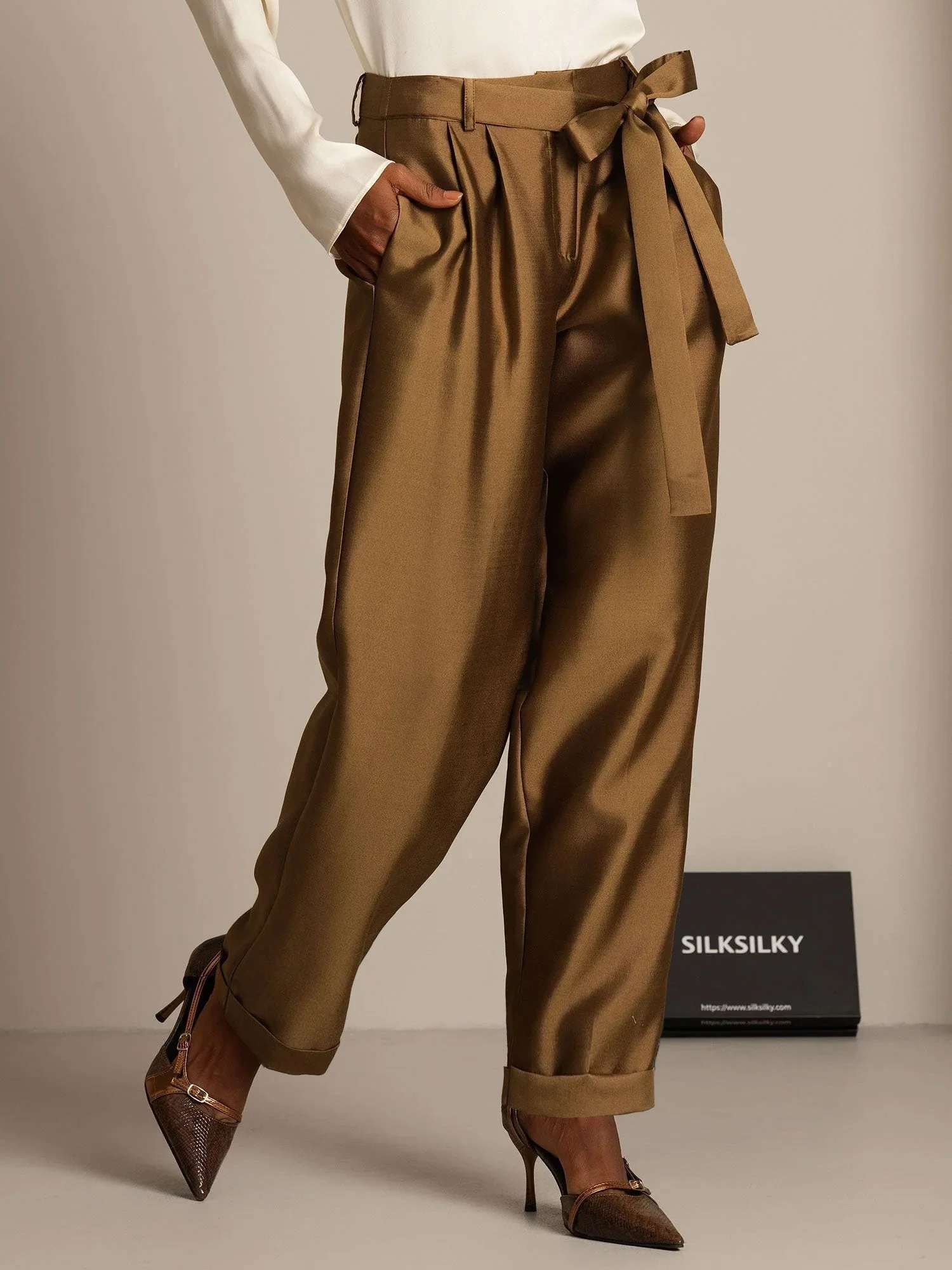 Pantalones de Mujer Cropped Tapered de Cintura Alta en Mezcla de Seda-Lana 32Momme con Diseño de Cintura Atada - Image 21