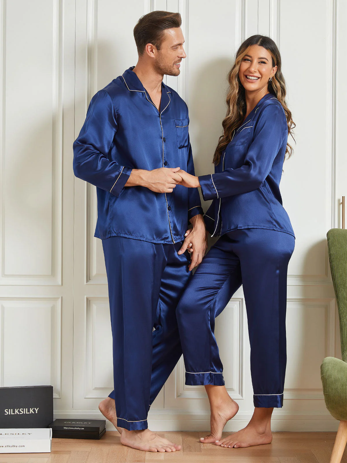 Conjuntos de pijamas largos de seda pura para parejas Total 4 piezas - Image 12