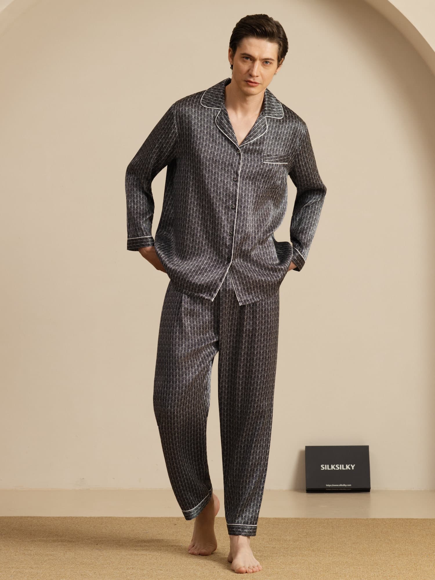Conjunto De Pijama Para Hombre De Seda Pura Con Estampado De Ginkgo Azul Marino Manga Larga Y Pantalones - Image 25