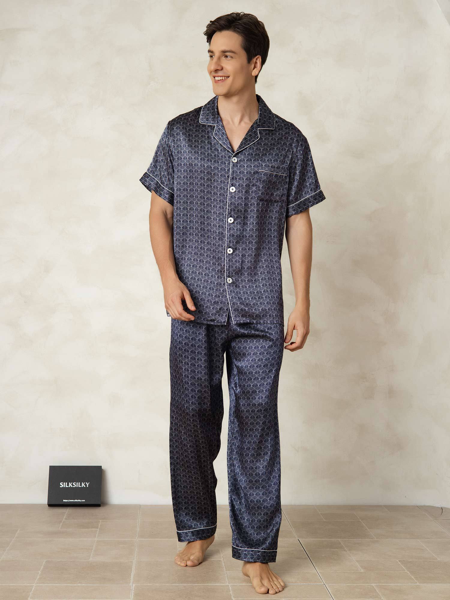 Pijama De Hombre De Pura Seda Con Mangas Cortas Estampado Ginkgo Azul Marino Y Pantalón - Image 5