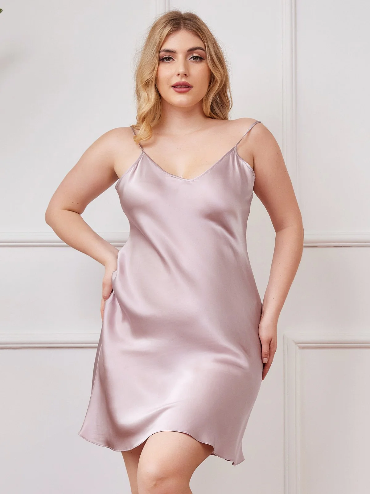 Camisón Sexy de Seda Pura para Tallas Grandes - Image 12