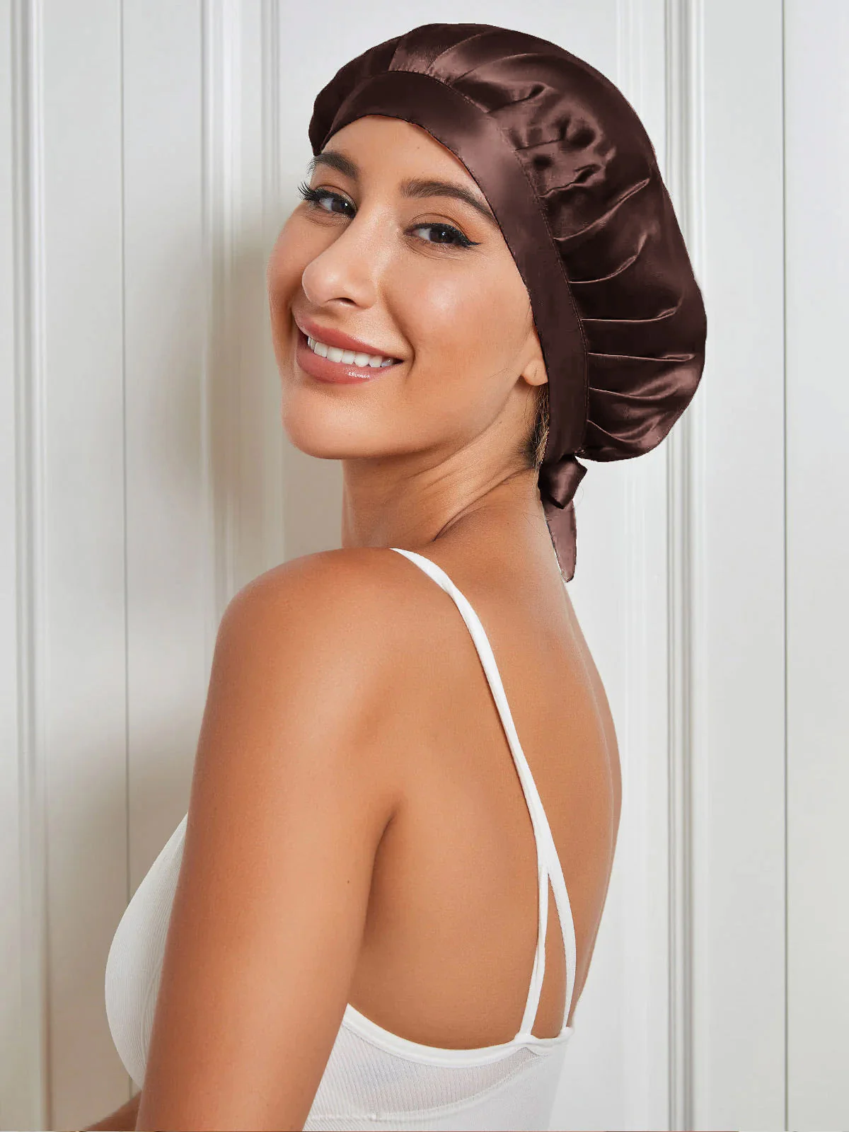 Gorro clásico de pura seda con cintas - Image 9