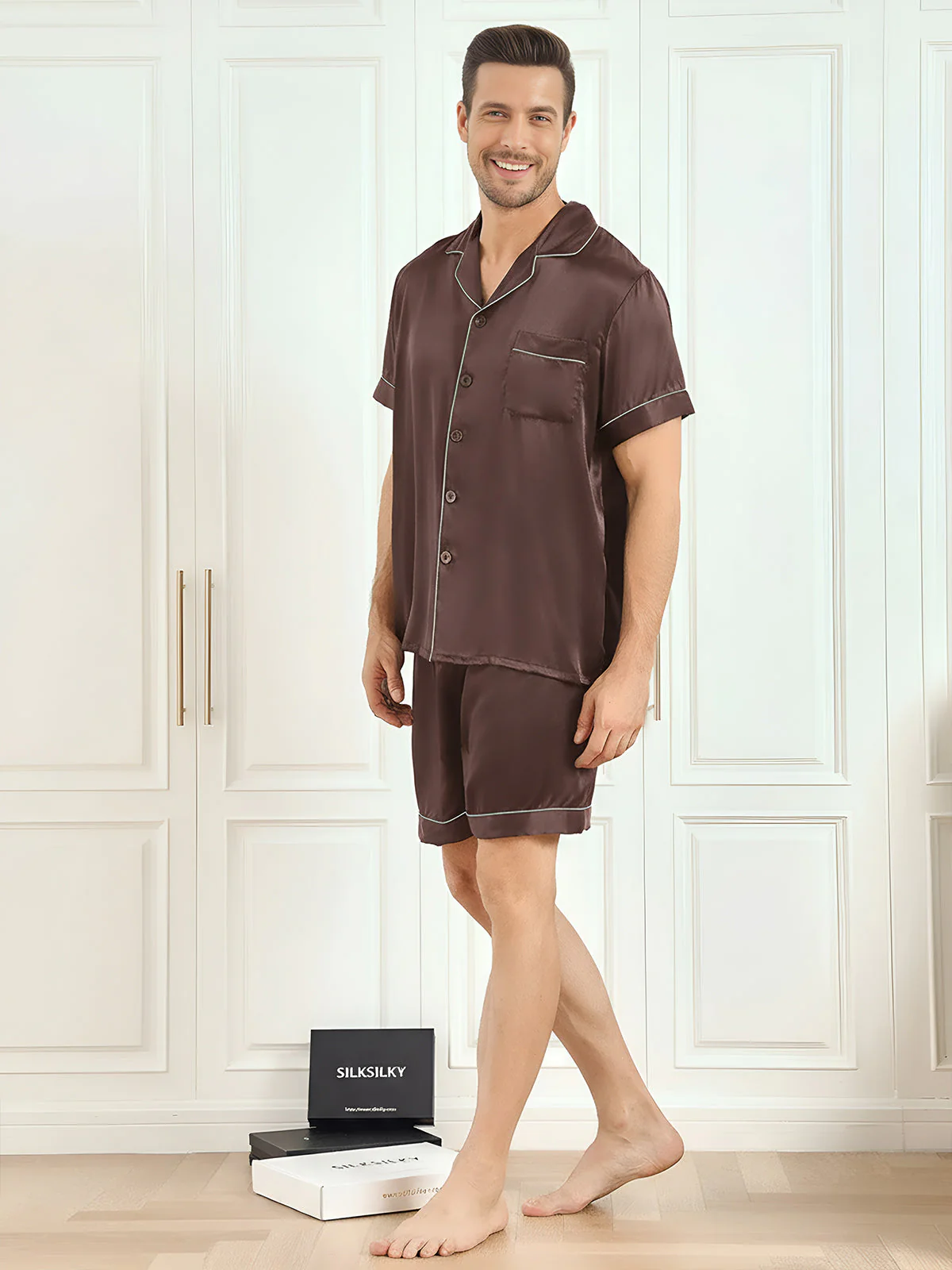 Pijama De Hombre De Pura Seda Con Mangas Cortas Cuello Solapa Y Shorts - Image 29