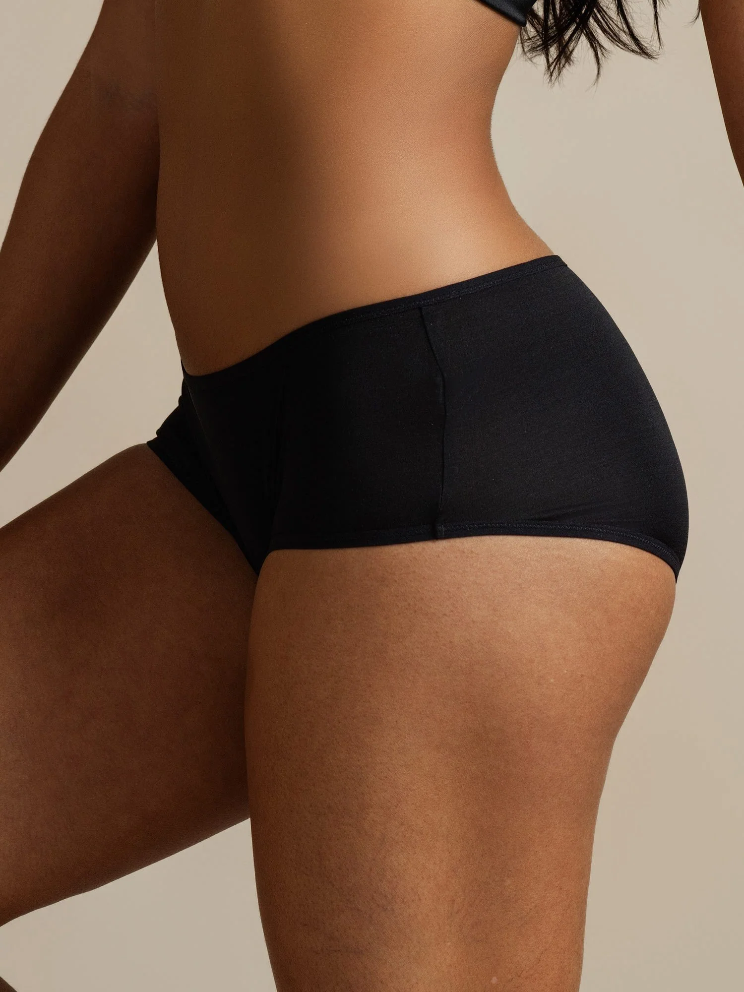 Comodidad En Seda Pura Braguita Hipster Boyshort - Image 12