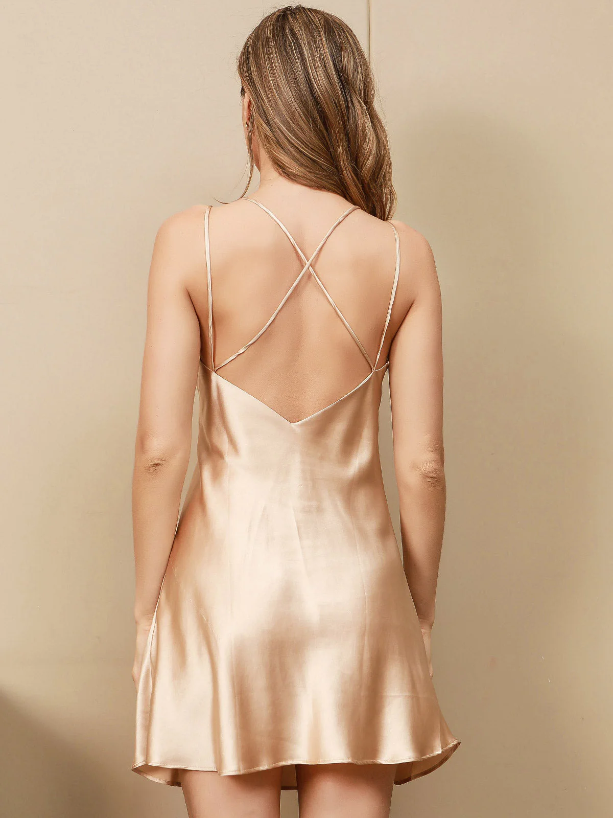 Camisón de pura seda con espalda cruzada - Image 29