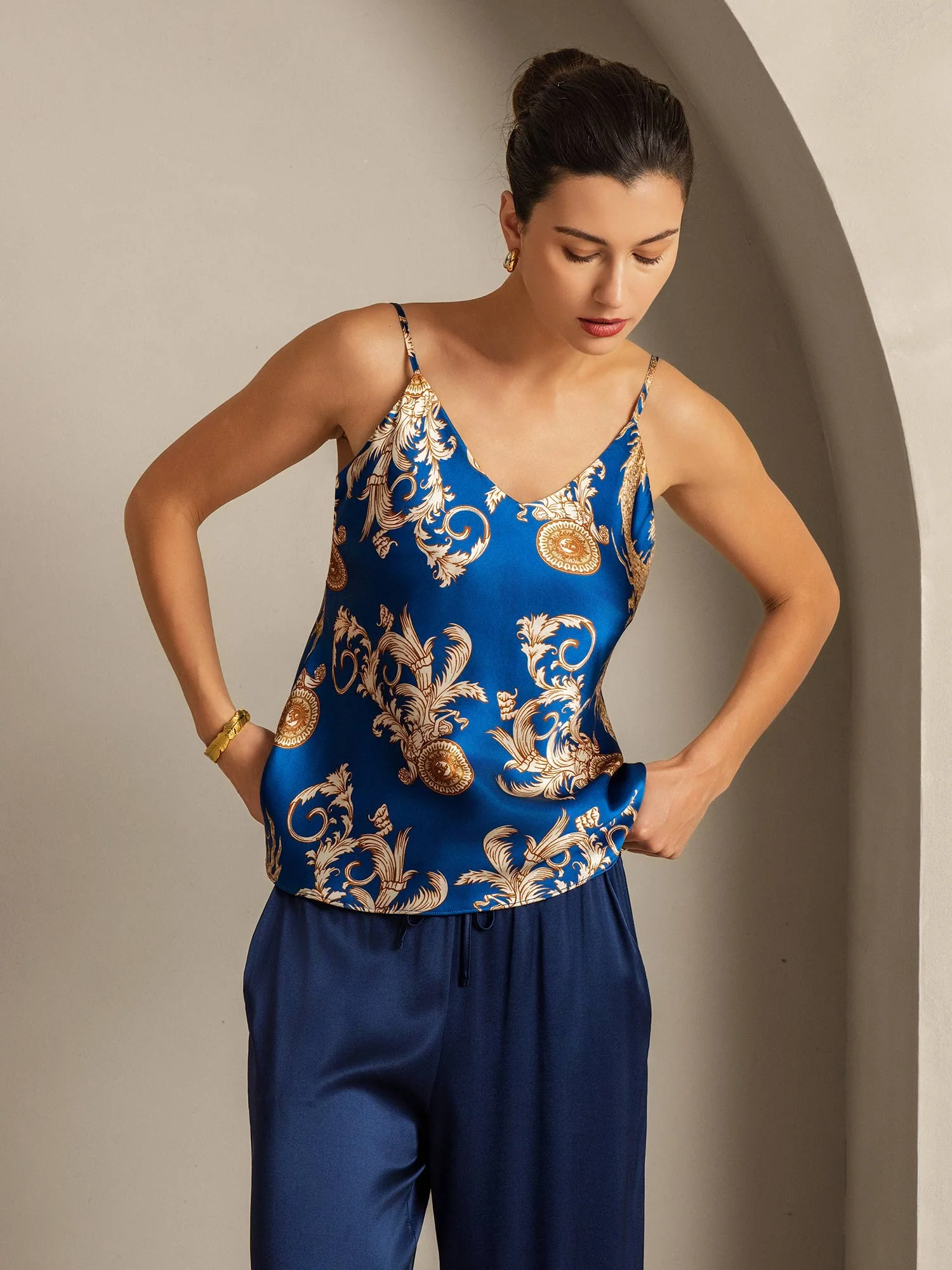 Camisola De Seda Pura Estampado Dragón Con Tirantes Finos Escote En V - Image 7