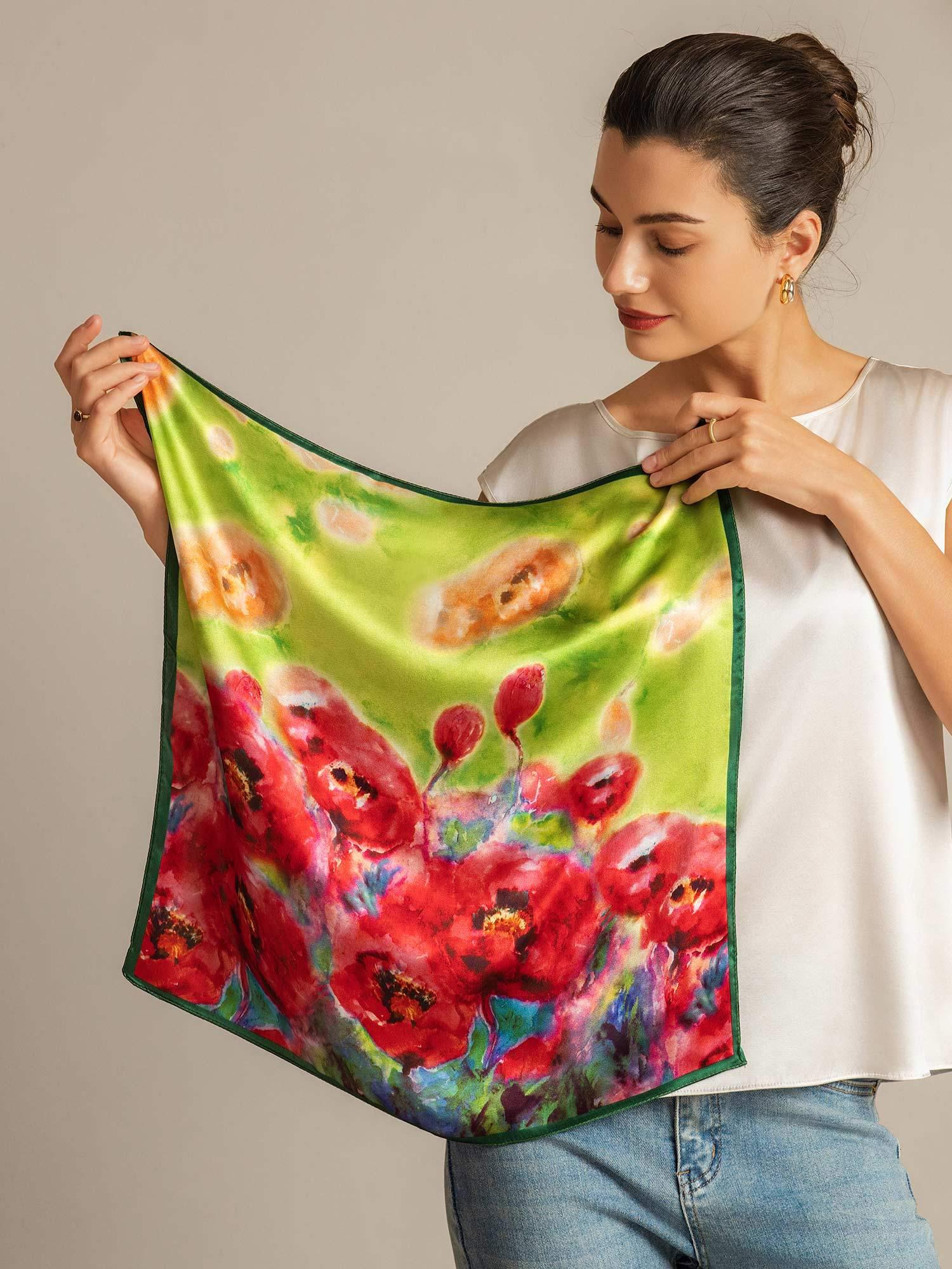 Pure Silk Flower Impression Square Scarf - Tamaño 53x53cm - Image 3