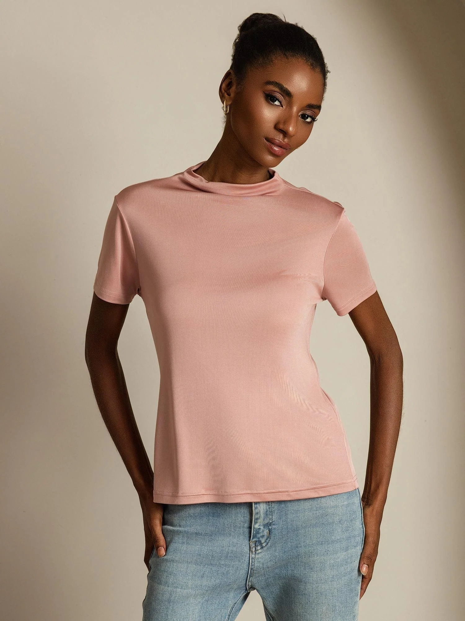 Camiseta De Mujer De Seda Pura Con Manga Corta Y Cuello Mock - Image 40