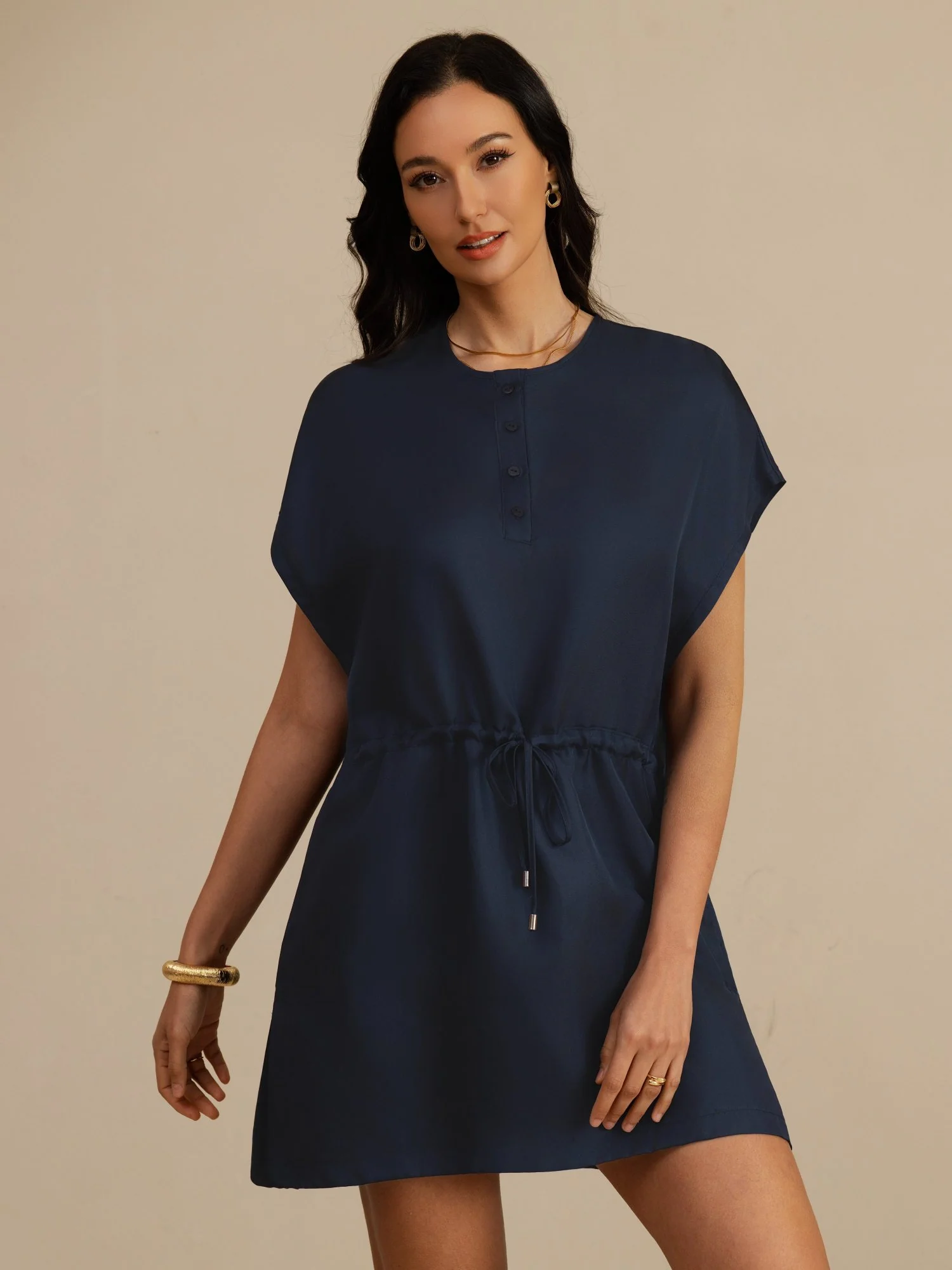 Seda Pura Cuello Henley Manga Corta Vestido Corto Con Cordón - Image 18