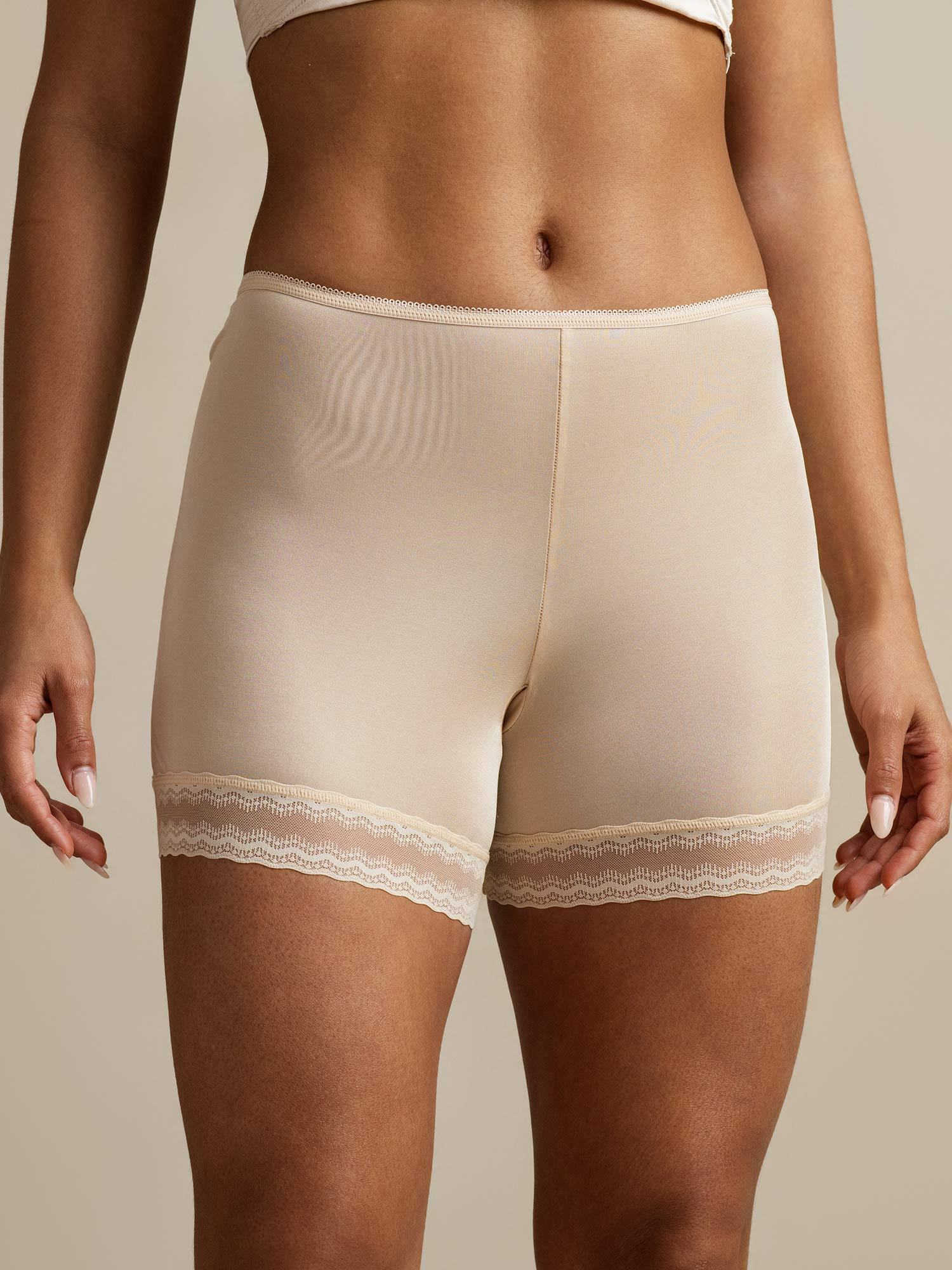 Seda Pura Encaje Borde Anti-Rozaduras Shorts - Image 14