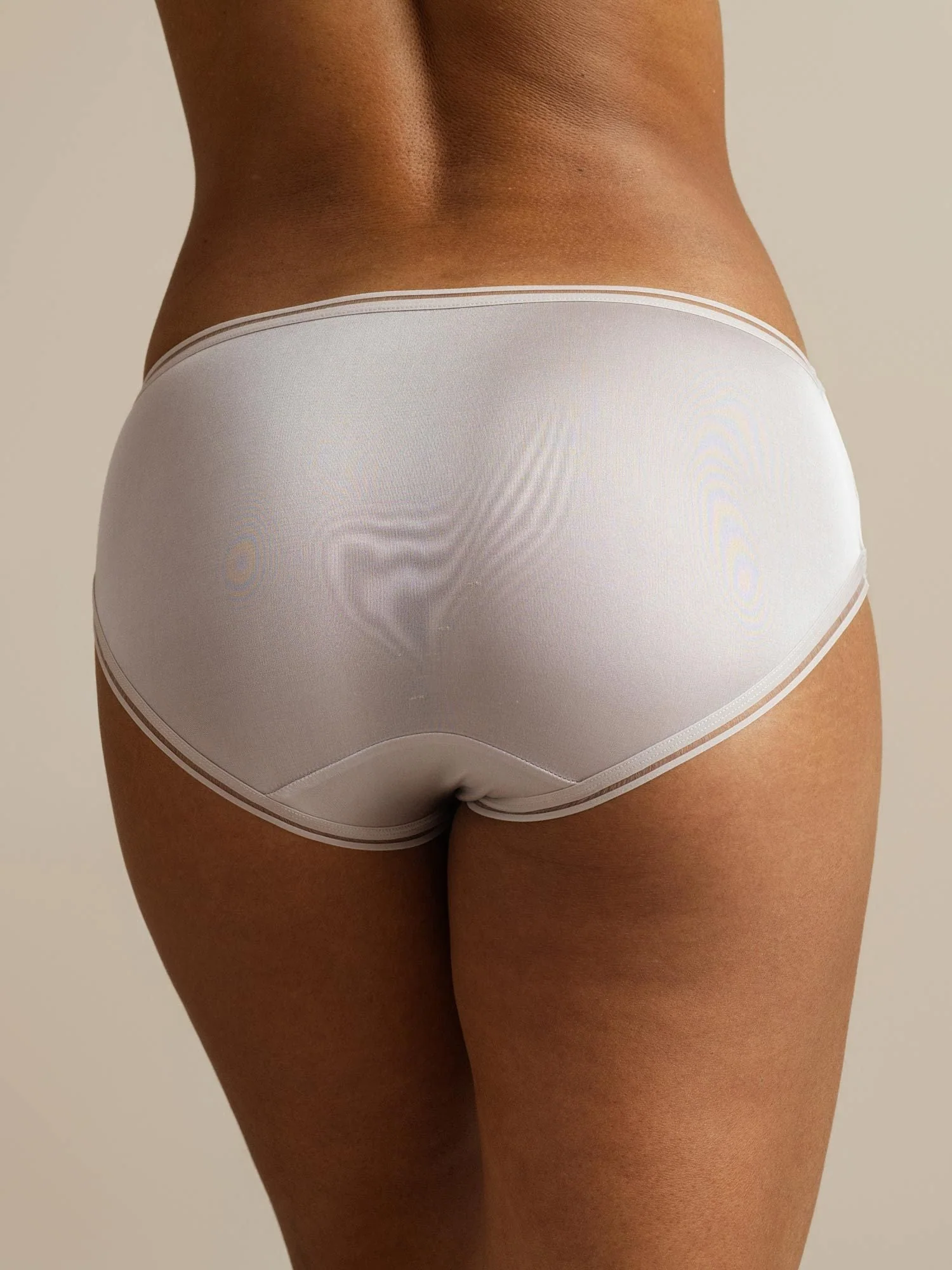 Pantalón de Seda Pura con Borde Fundido - Image 13