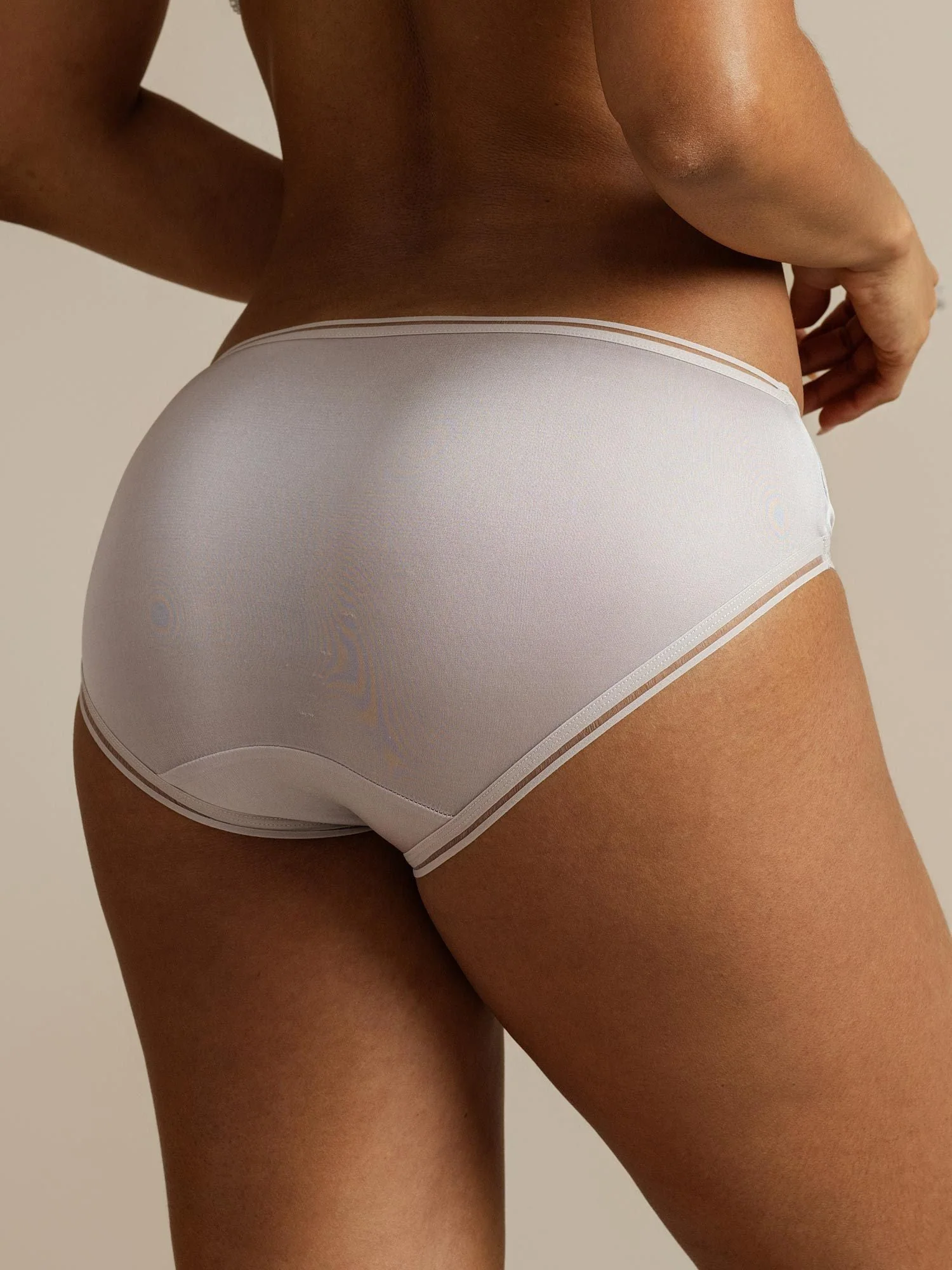 Pantalón de Seda Pura con Borde Fundido - Image 15