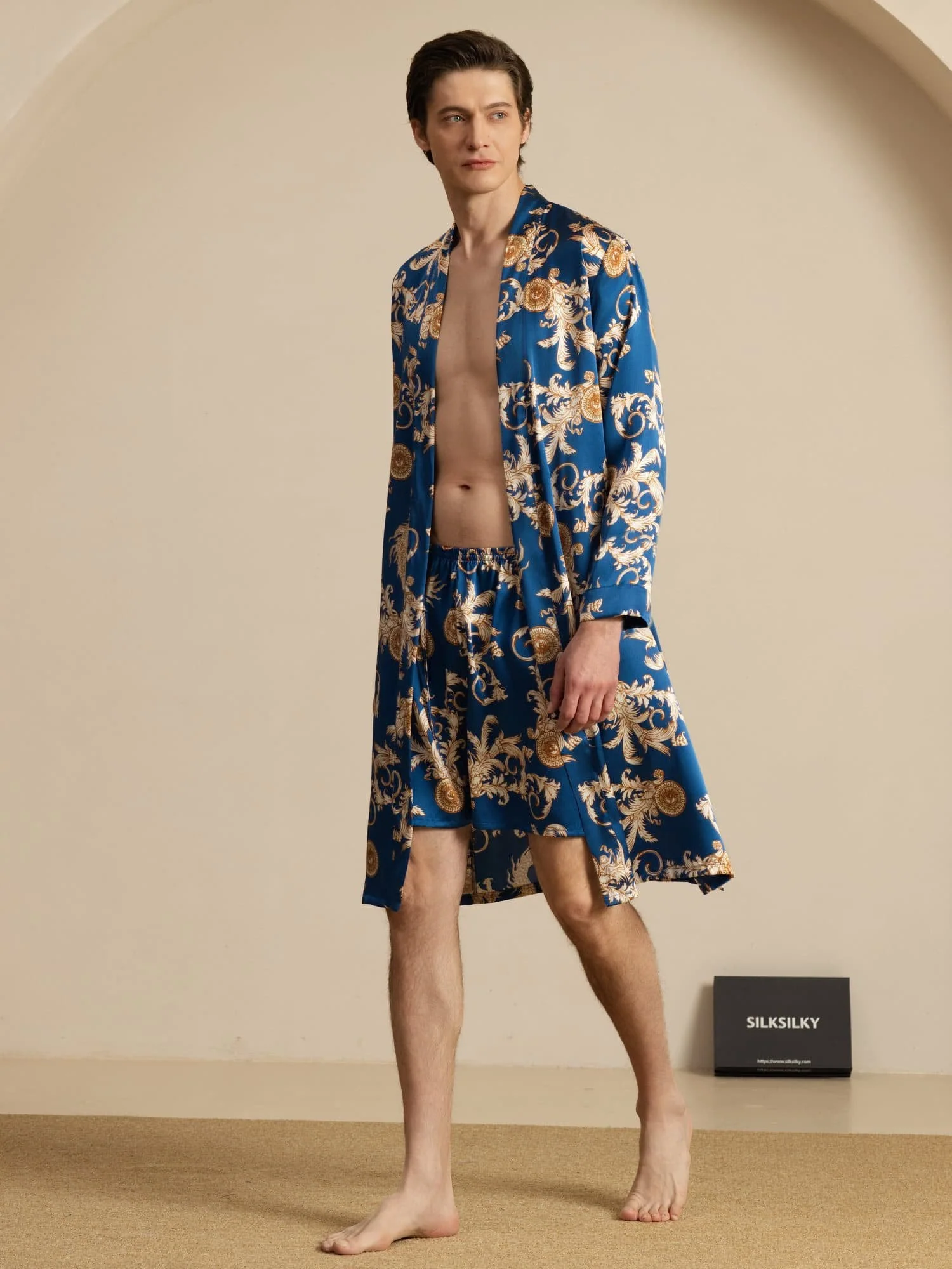 Seda Pura Hombre Largo Hasta La Rodilla Bata Patrón De Dragón Y Pantalones Cortos De Dormir Conjunto - Image 10