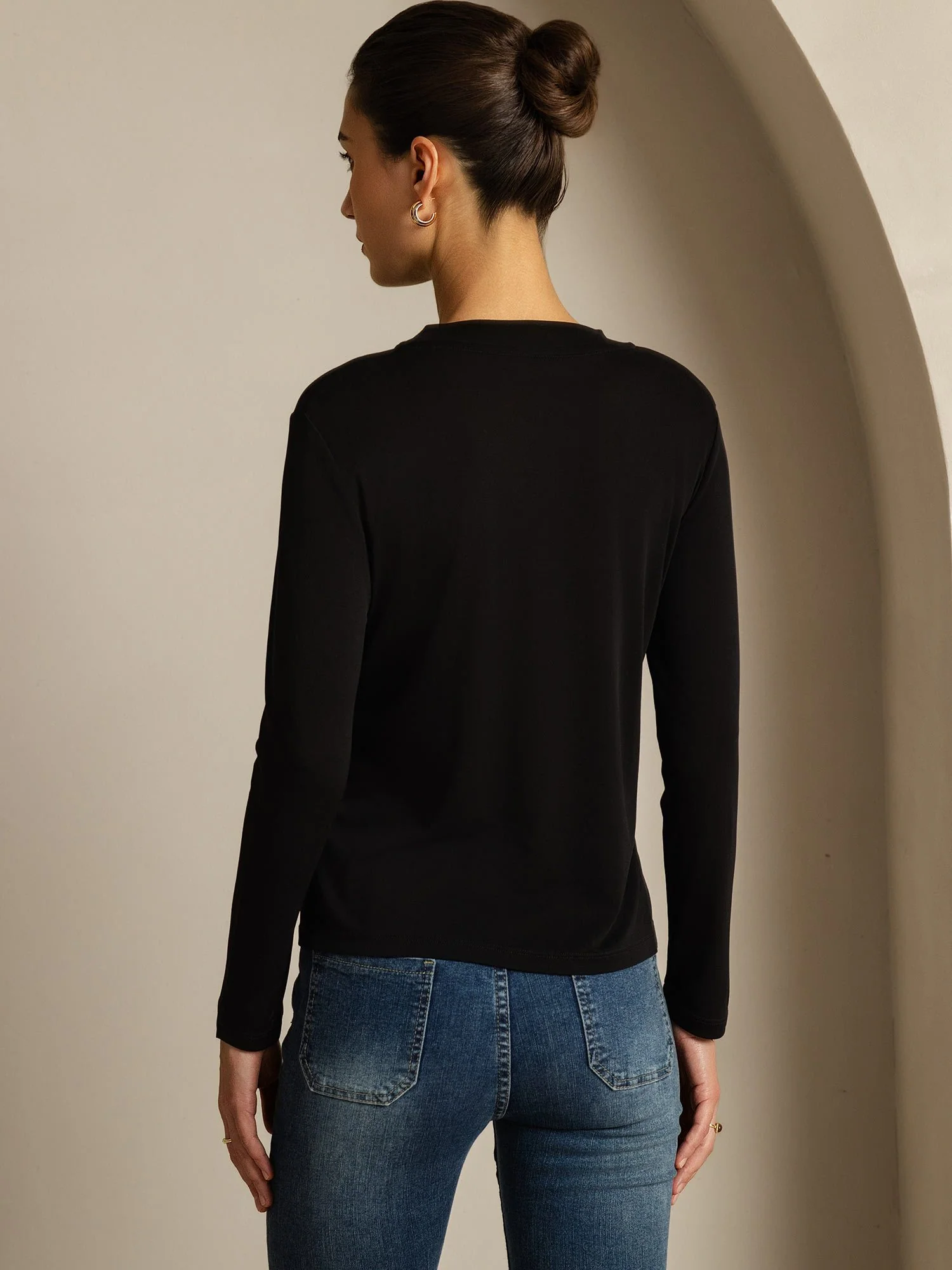 Top De Mujer De Pura Seda De Manga Larga Con Cuello Redondo - Image 11