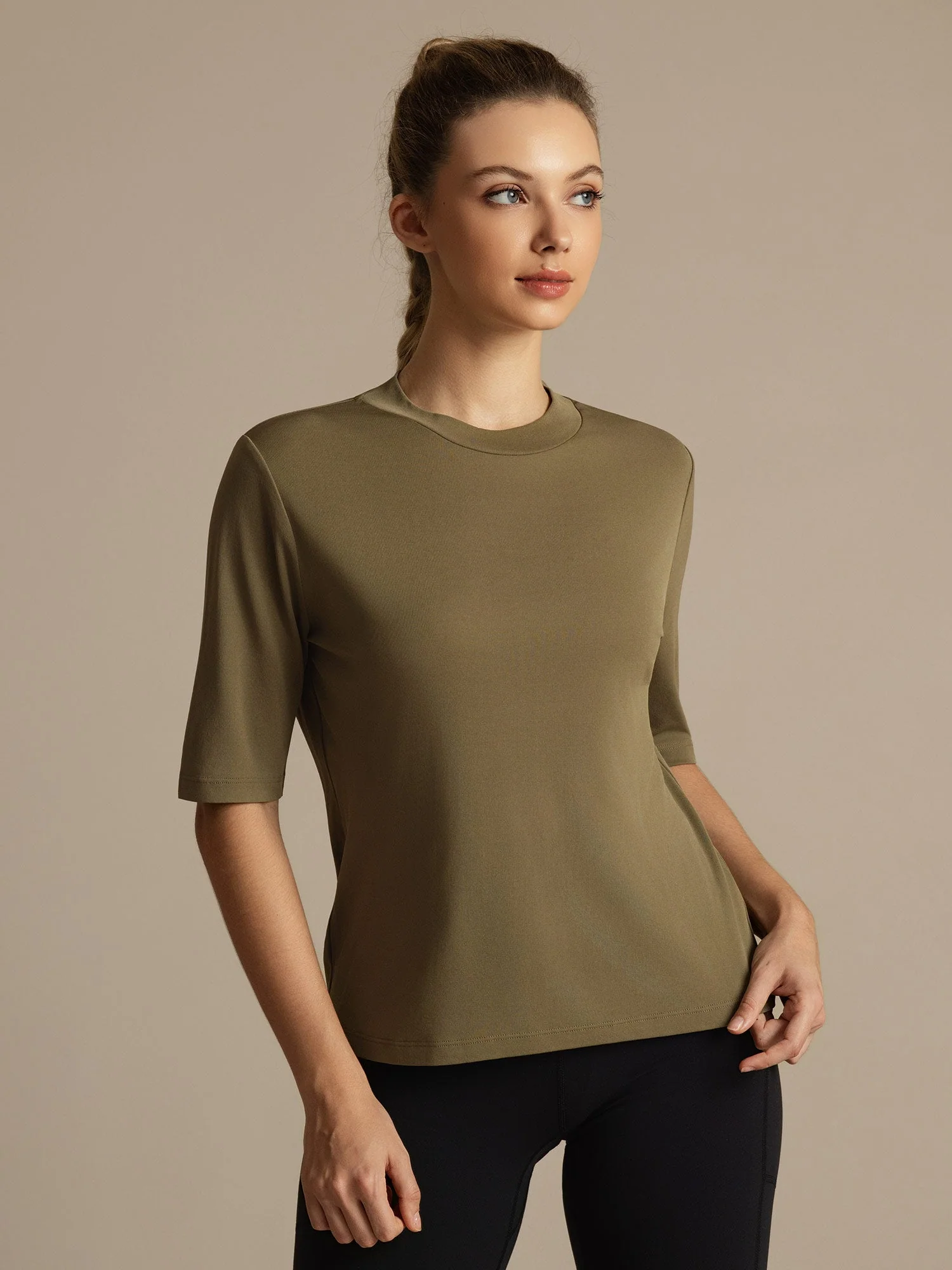 Camiseta Deportiva de Manga Media con Cuello Redondo de Seda Pura para Mujer - Image 2