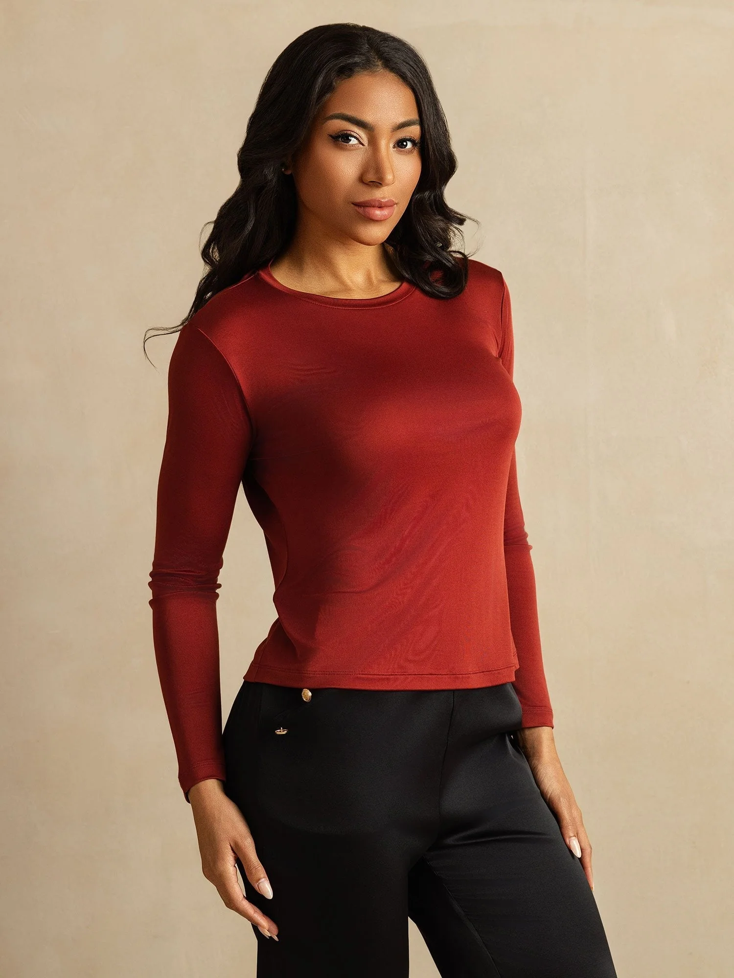Top De Mujer De Pura Seda De Manga Larga Con Cuello Redondo - Image 33