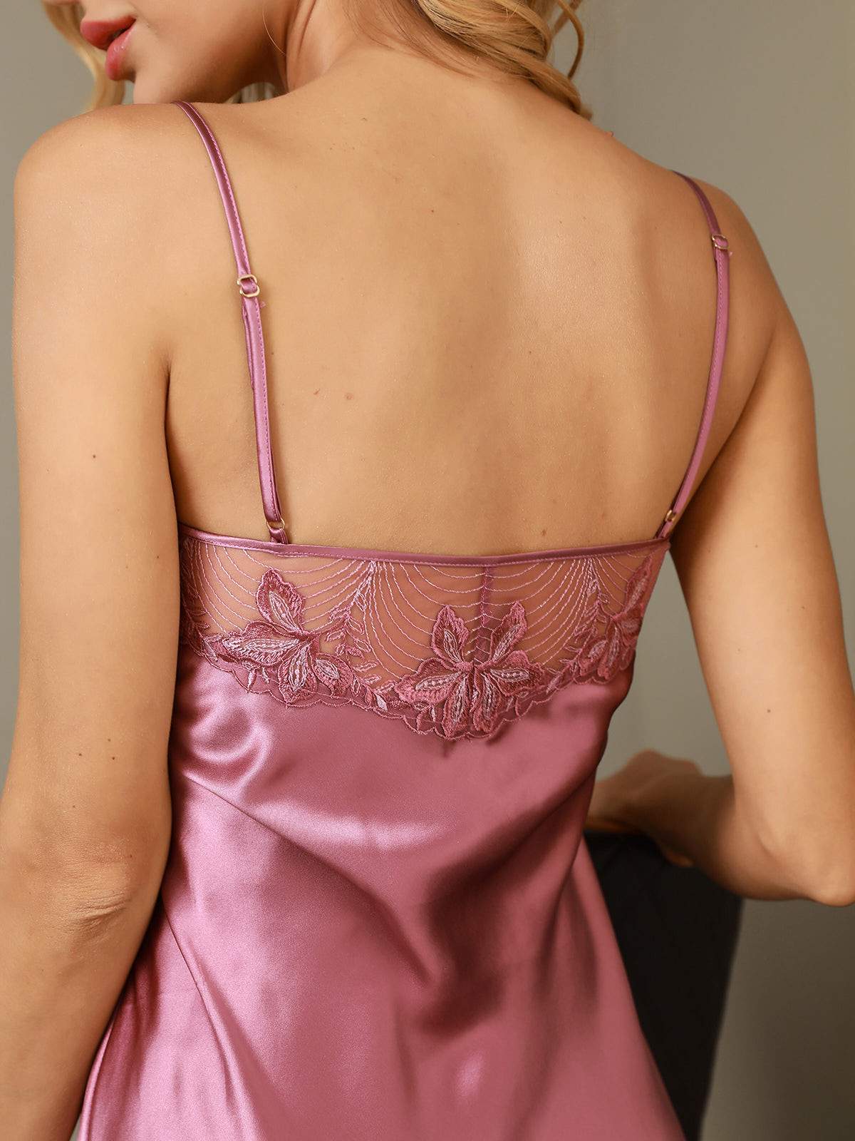 Vestidos de cuello de encaje sexy de seda pura - Image 3