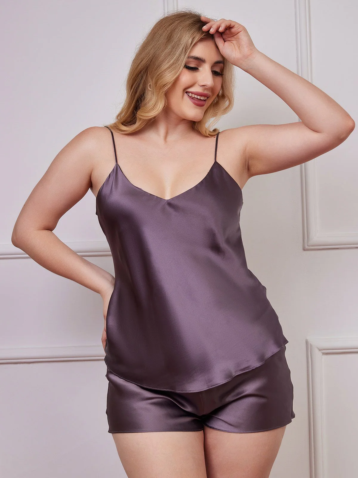 Conjunto de camisola de talla grande con tirantes de espagueti de seda pura - Image 9