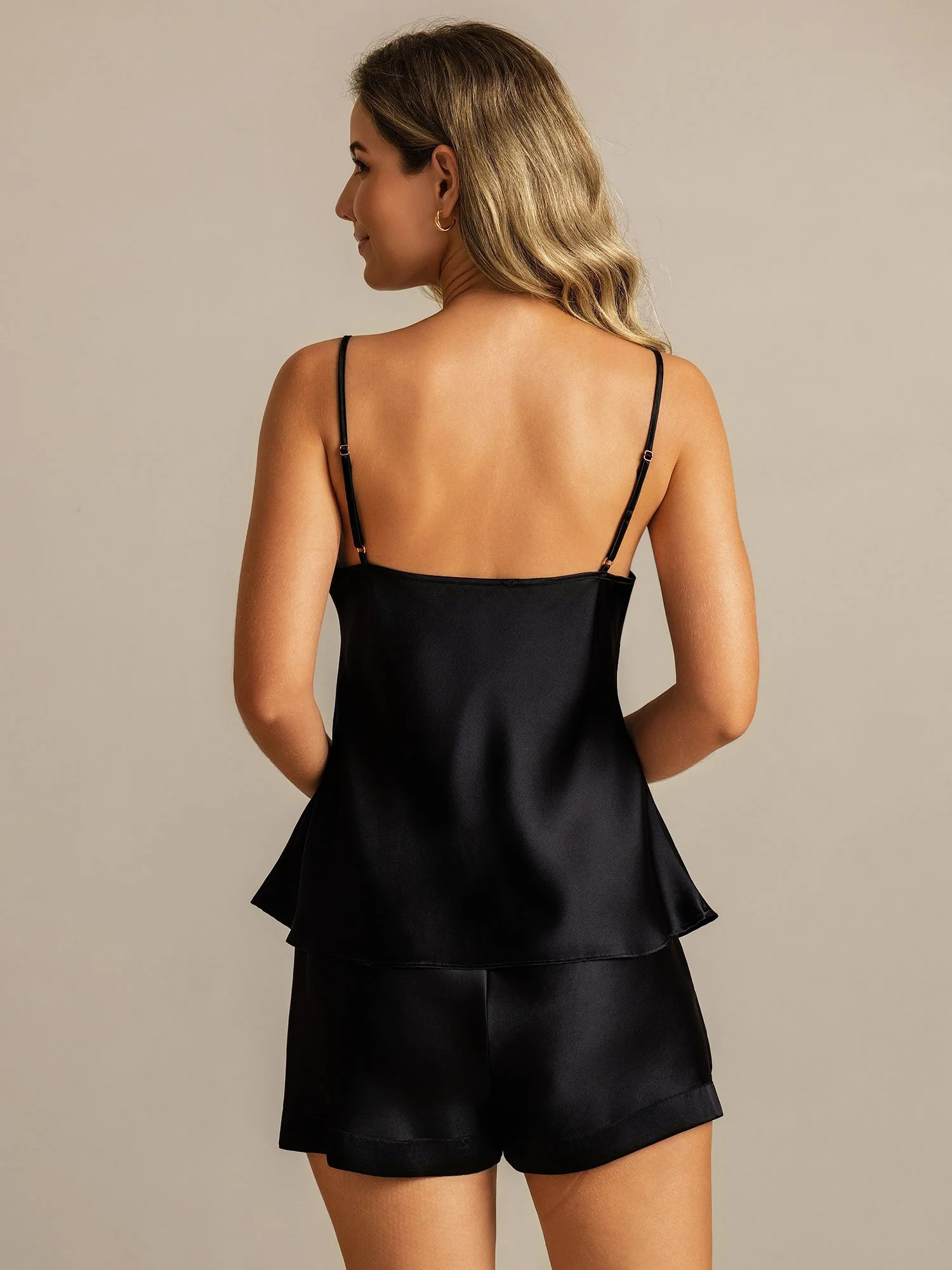 Conjunto Camisola Minimalista Escote En V Tirantes Finos De Seda Pura - Image 10