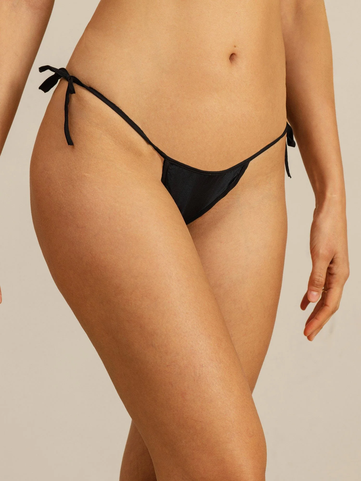 Seda Pura Con Lazo Tanga Sexy Braga Bikini - Image 5