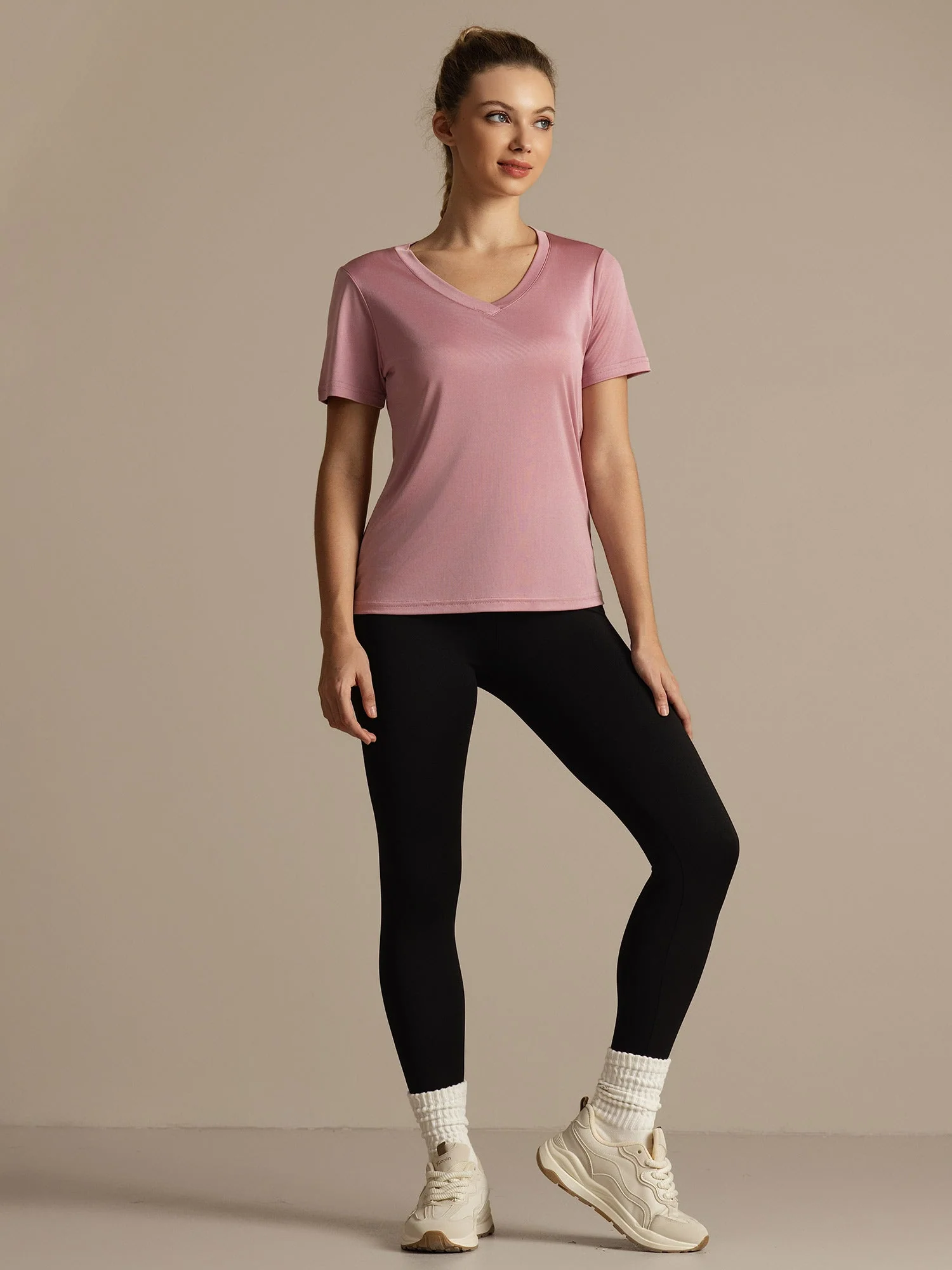 Camiseta Deportiva Mujer Manga Corta Cuello V Seda Pura