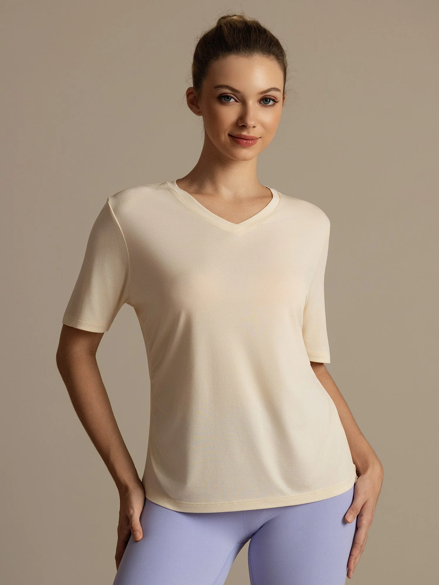 Camiseta Deportiva Mujer Manga Corta Cuello V Seda Pura - Image 18