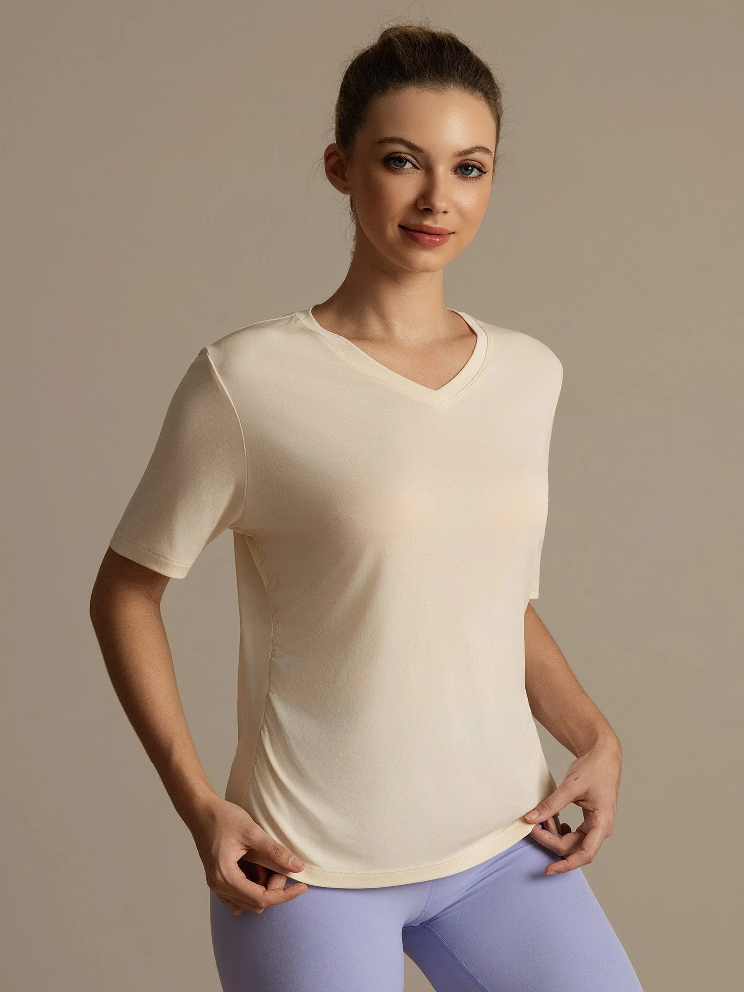 Camiseta Deportiva Mujer Manga Corta Cuello V Seda Pura - Image 20