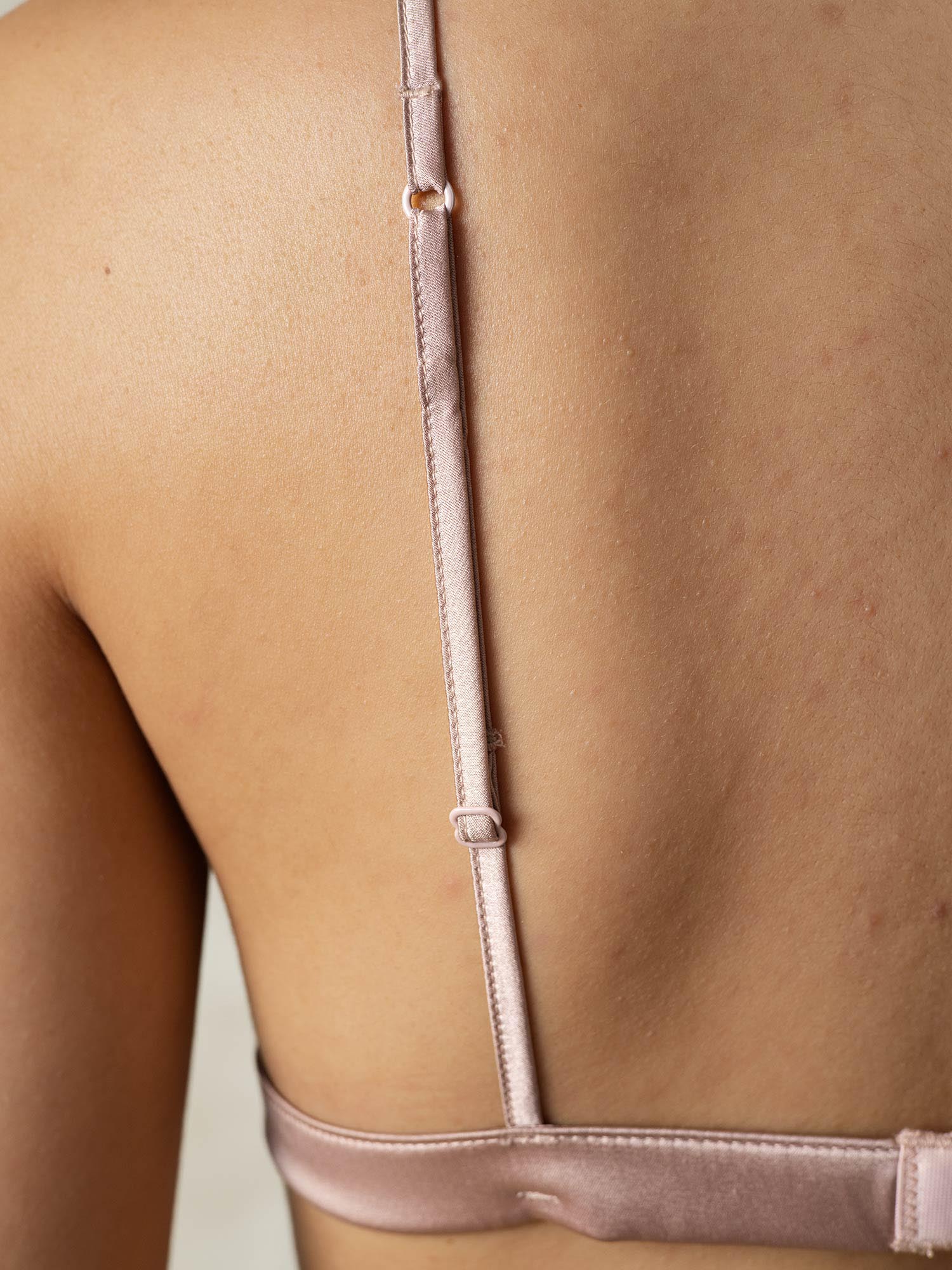Sujetador Sexy sin Aros de Jersey de Seda (Braguitas no incluidas) - Image 24