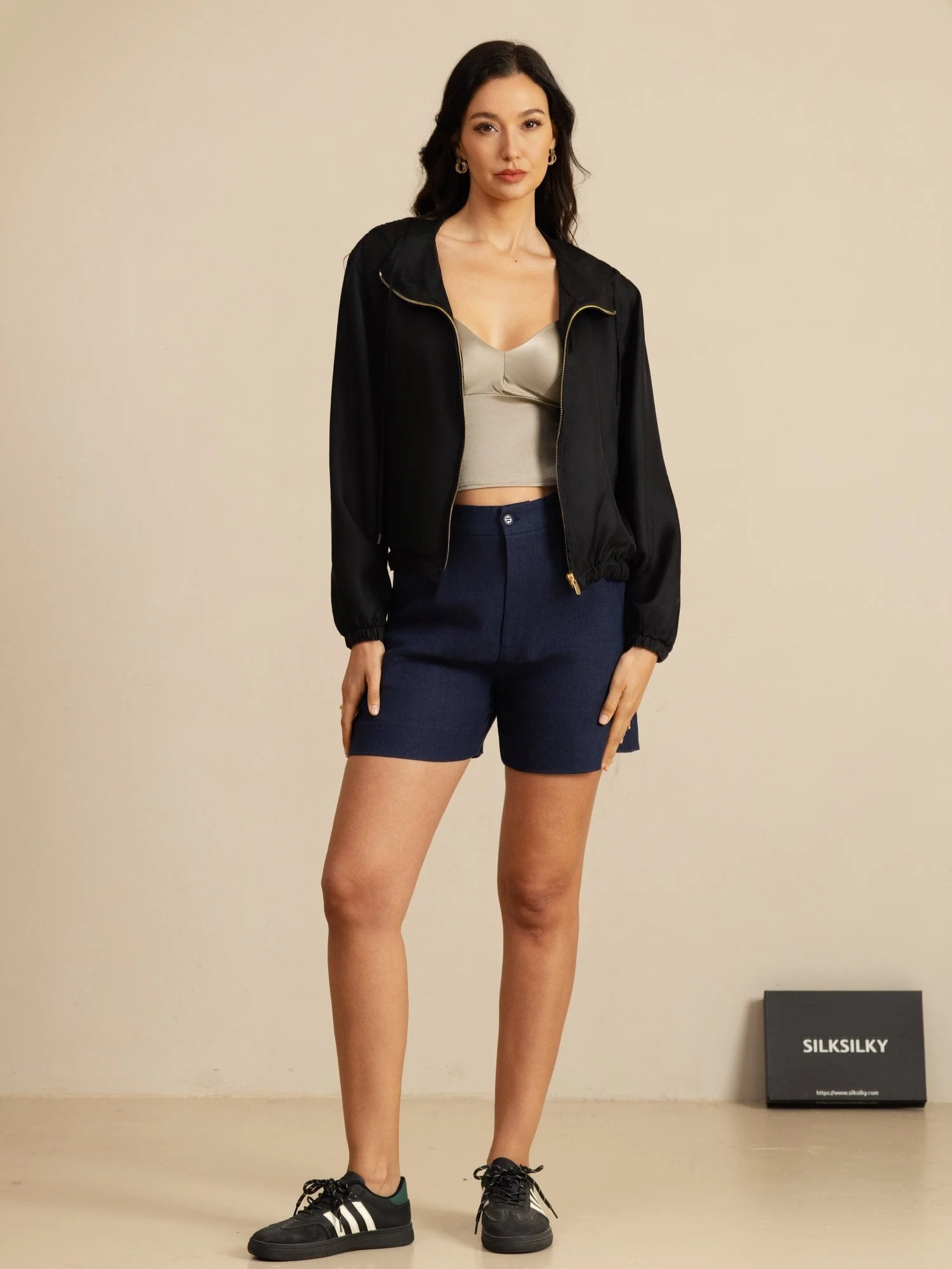 Chaqueta Corta Con Capucha Para Mujer De Seda Pura Con Bolsillos - Image 13